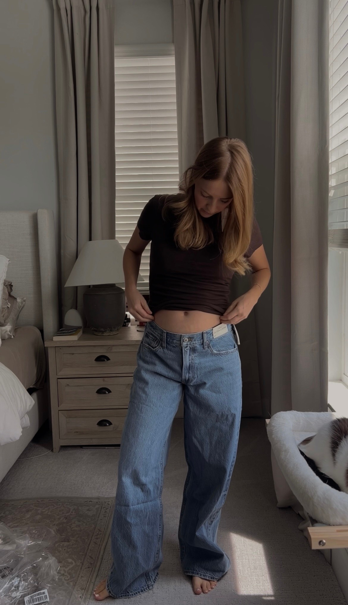 Abercrombie haul - maternity edition! 

Ordered a true size in the maternity jeans and maternity pants, and got a 27 in the low rise jeans. Medium in both tops 