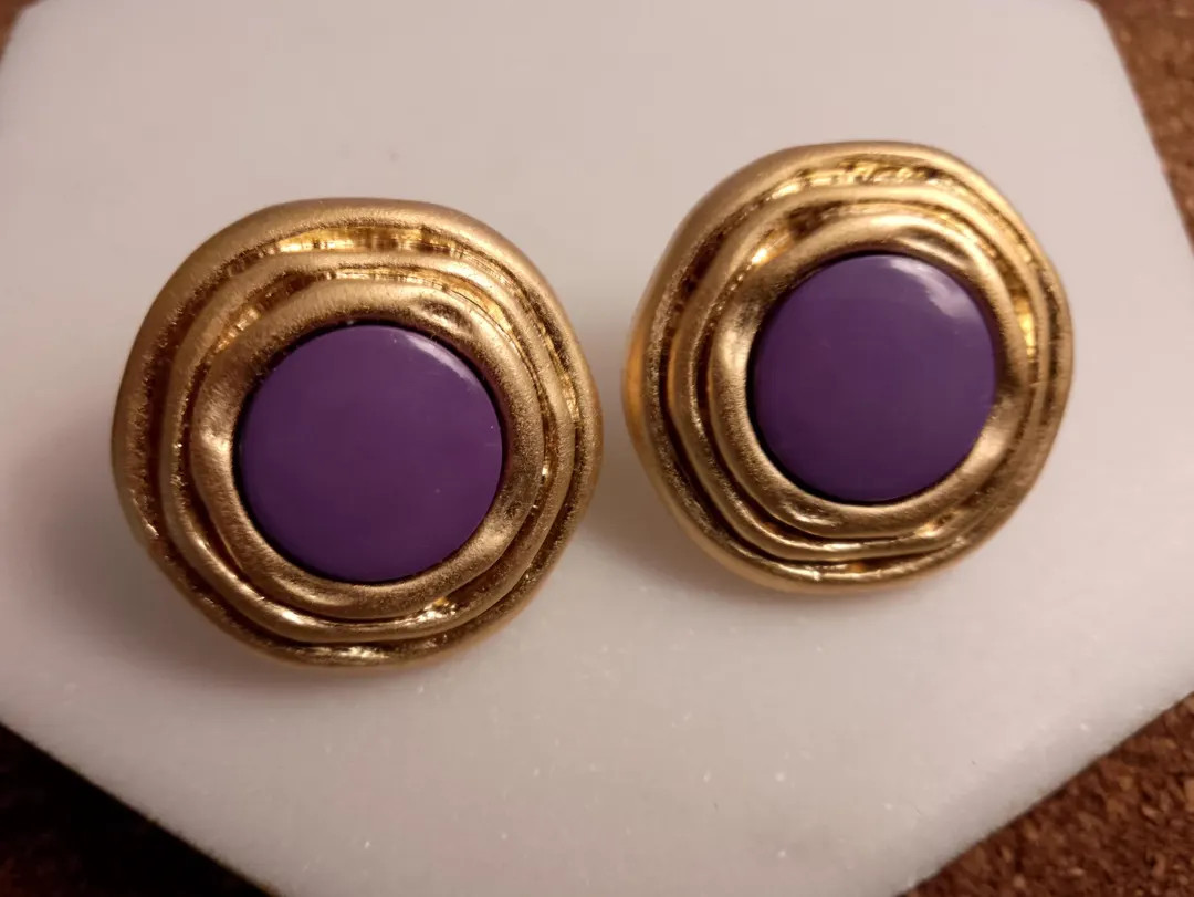 Round Gold-tone Stud Earrings With Purple Cabochon, D=2.4 Cm, Light - Etsy | Etsy (US)