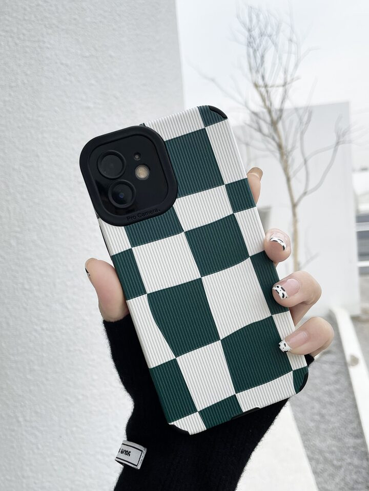 Checkered Phone Case | SHEIN