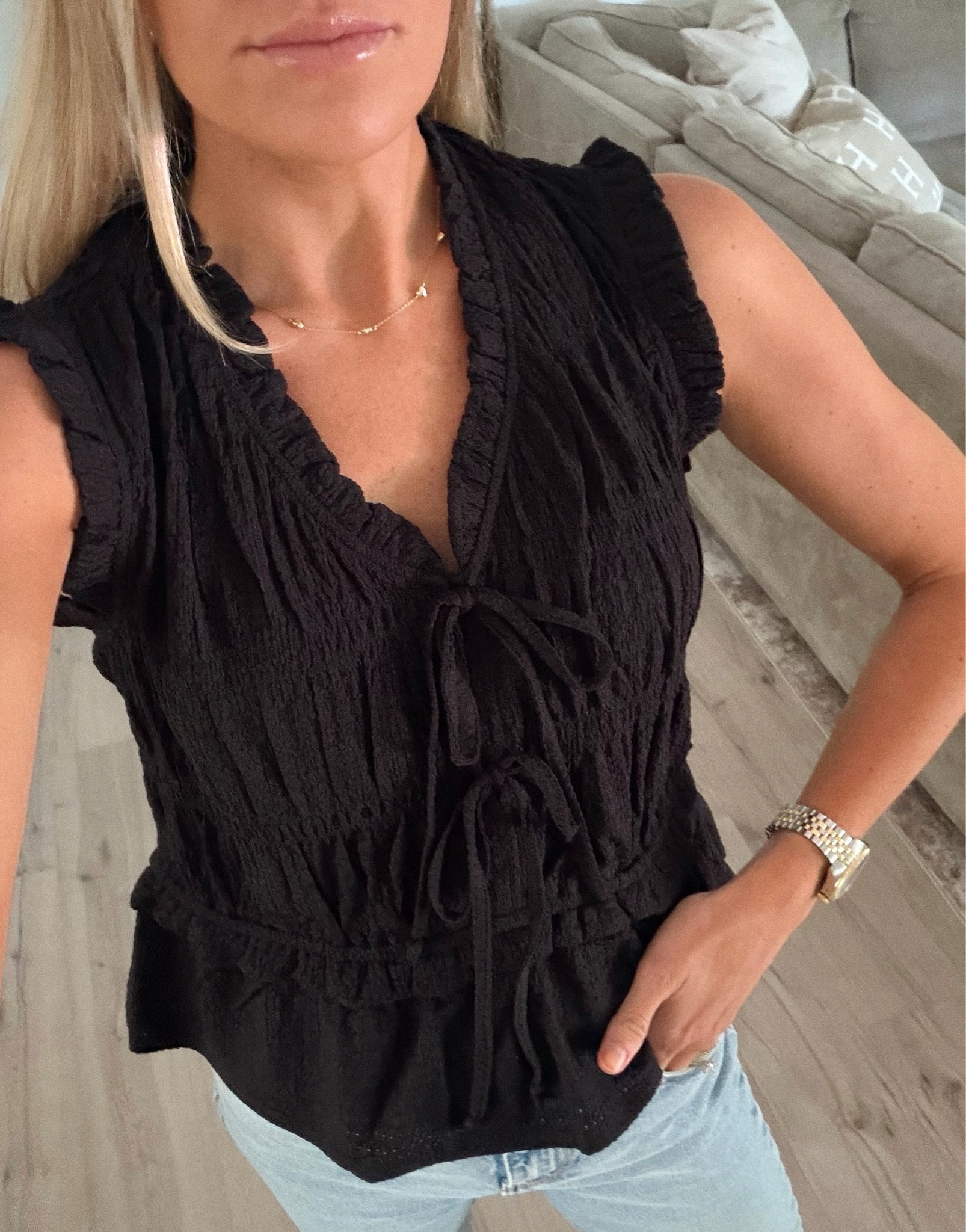Walmart tank - size M

#LTKootd #LTKmomlife #LTKgrwm