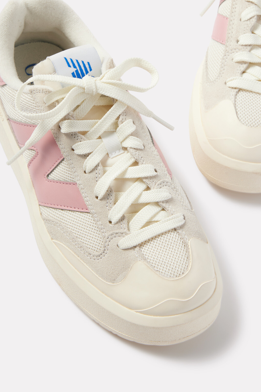 CT302 Sneaker | Evereve
