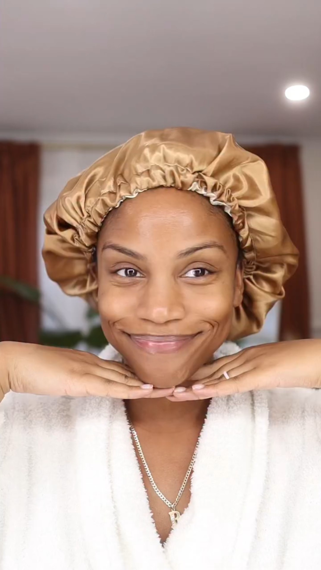 comment BLUR for a DM to the links! | Getting ready for my 2nd wedding anniversary dinner 🥰 I’m usually a dewy girlie but I decided to try out a more matte look today and I feel like @danessamyricksbeauty Liquid Blurring Balm Setting Spray was the star of the show today! I felt like I had on a real life filter 😭 

#minimalmakeup #melaninmakeup #beginnermakeup