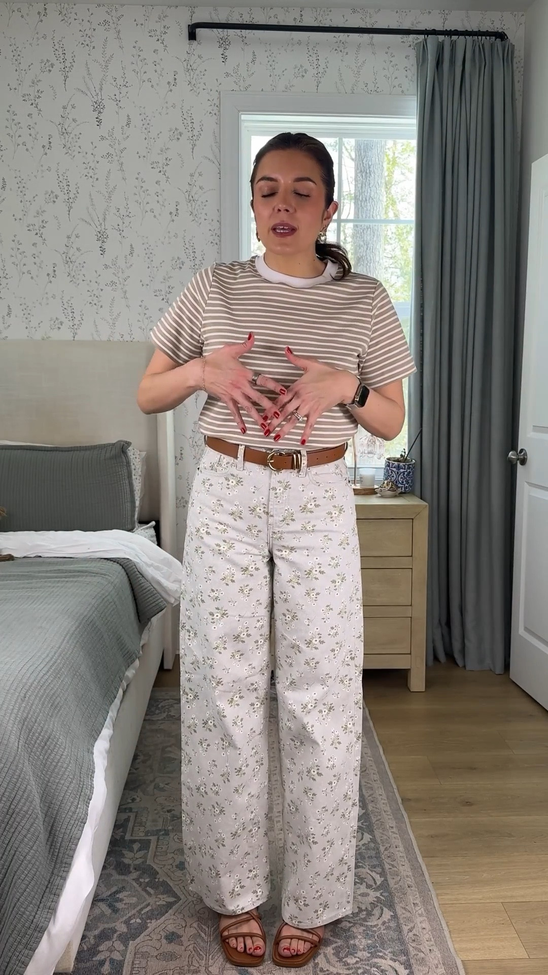 New Old Navy spring arrivals from a 41 year old mom! I’m 5’7” and a typical 2-4 or 26 or small. Wearing a small tall or 2 tall in all pants. Size small in tops! Up to 60% off 

Millennial mom spring outfits from @oldnavy 

#LTKSaleAlert #LTKOver40 #LTKTall