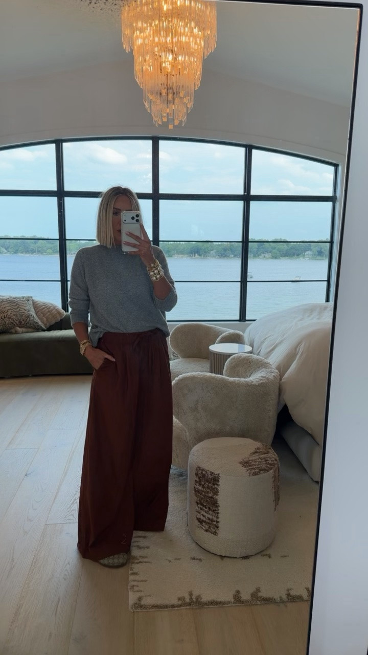 Must have new pants from target 🤎🤎🤎