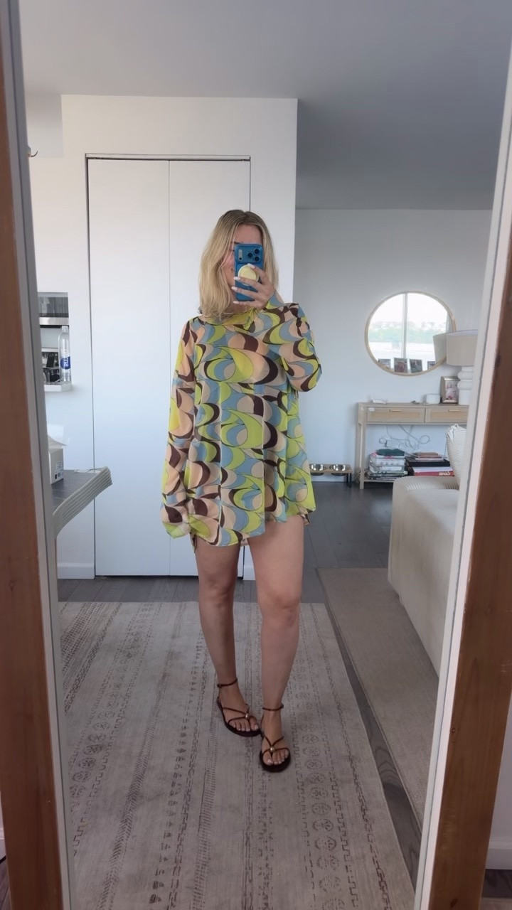 Poolside mom life but want to be cute — daily edit cover from Found by Em