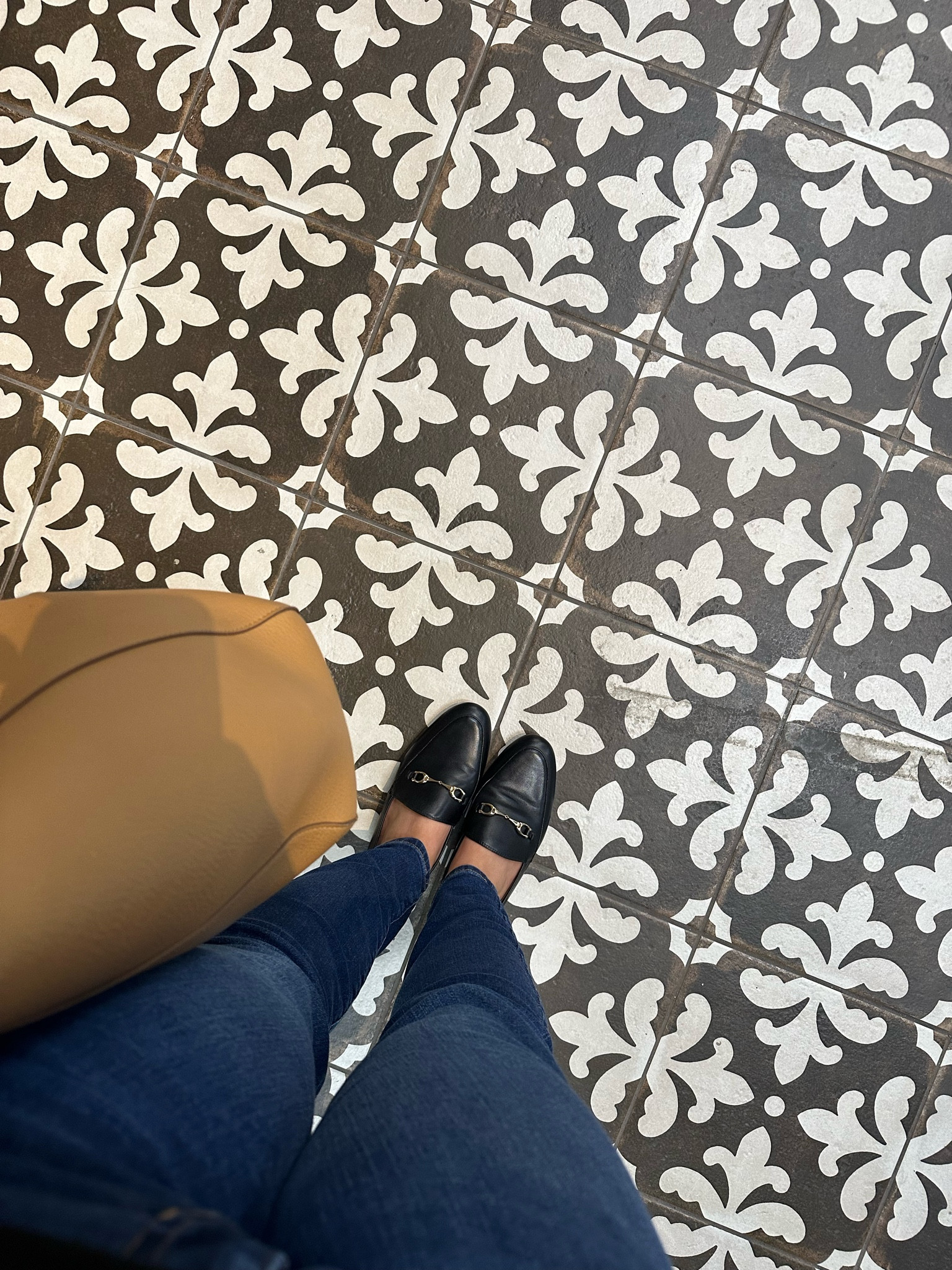 Mission: Tile for Primary Bath! 

Loving this tile and my shoes / purse 🖤👜✨ 

Interior Design | Decor | Styling | Fashion 🤍✨

#LTKstyletip #LTKworkwear #LTKitbag