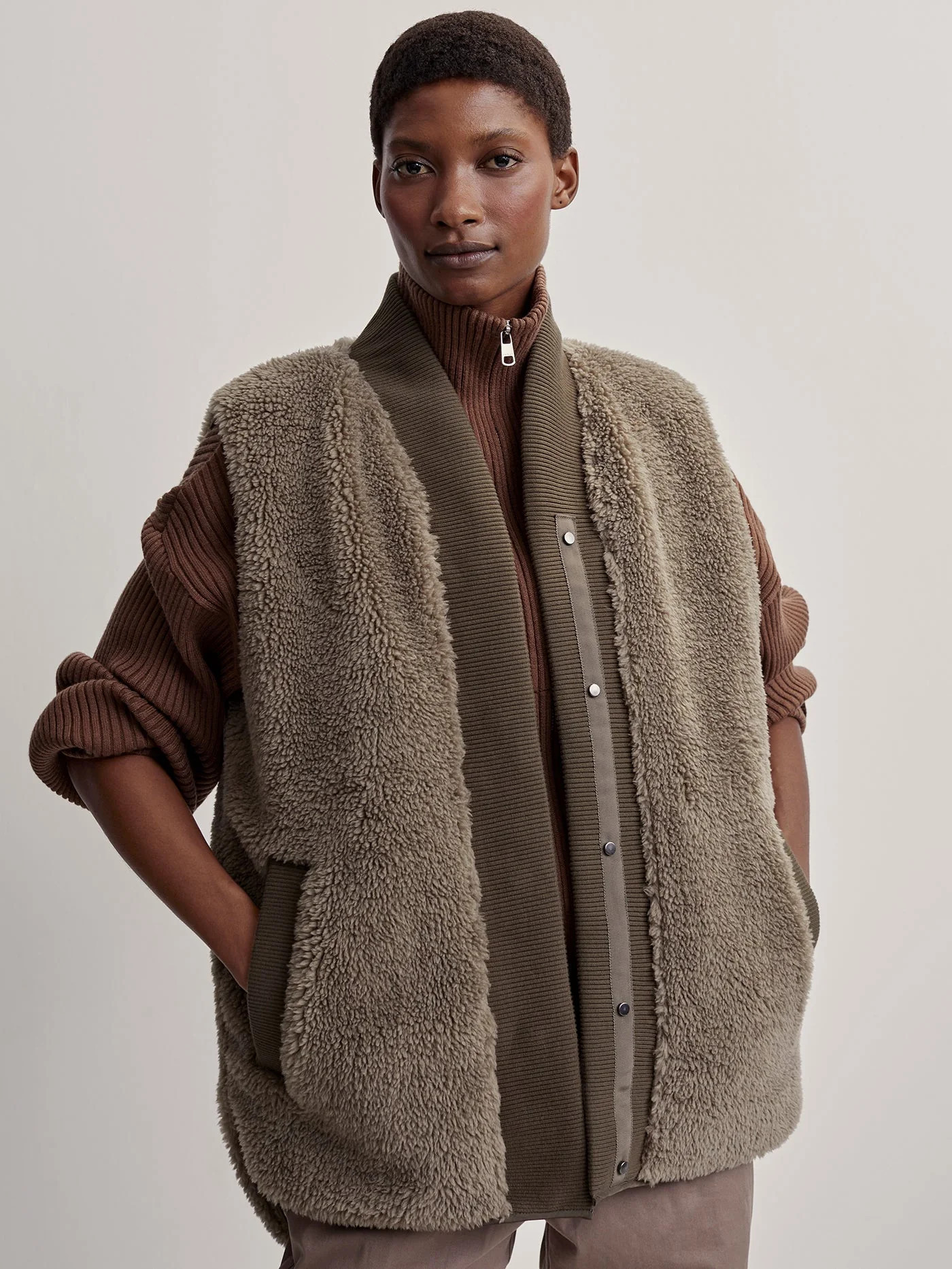 Covey Reversible Quilt Gilet | Varley USA