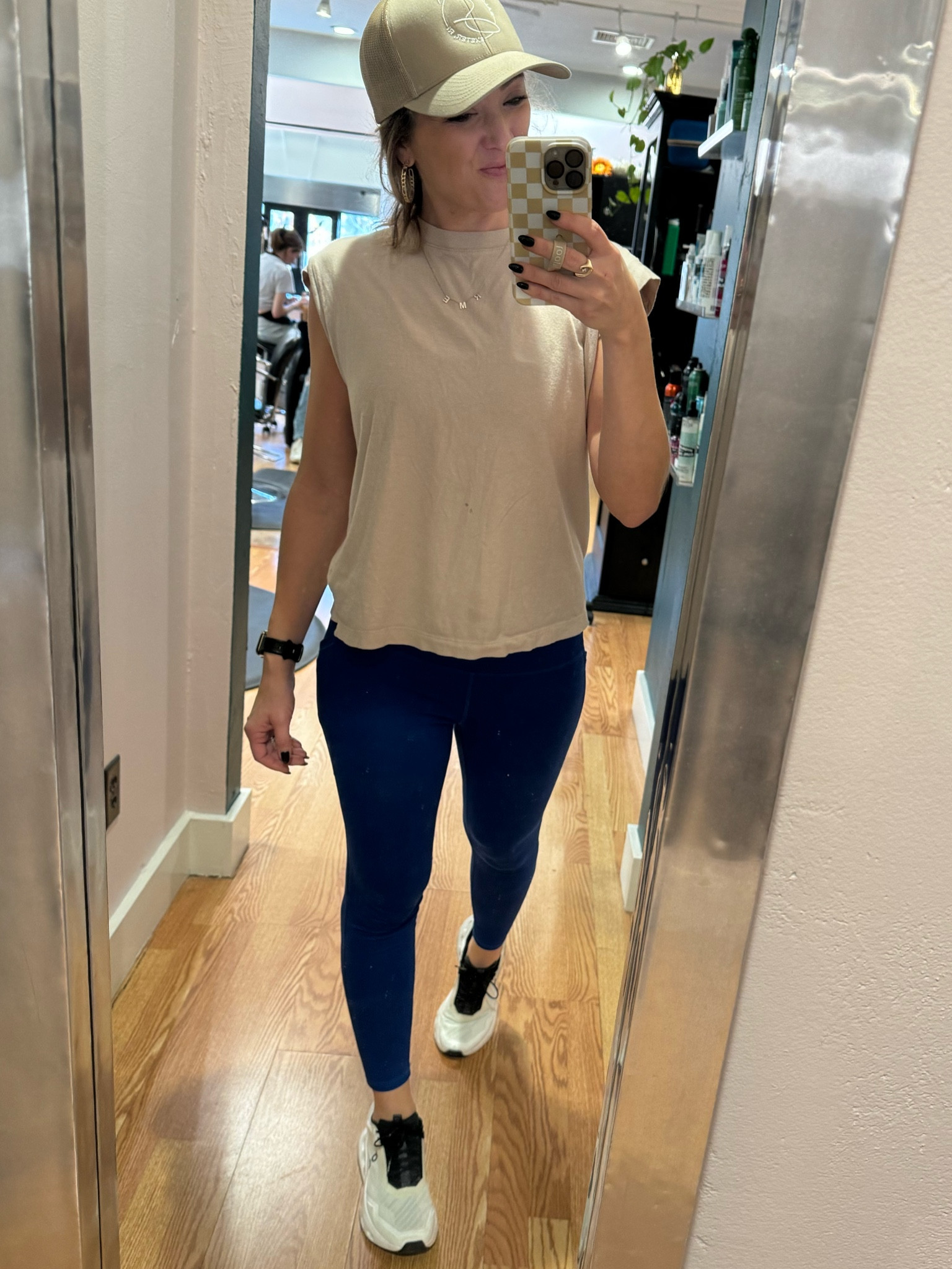 The workout leggings and sneakers I could literally live in 🙌🙌 my feet feel like they are “on clouds” literally, and the leggings are so soft I want to wear them everyday ! 

#LTKFitness #LTKActive #LTKShoeCrush
