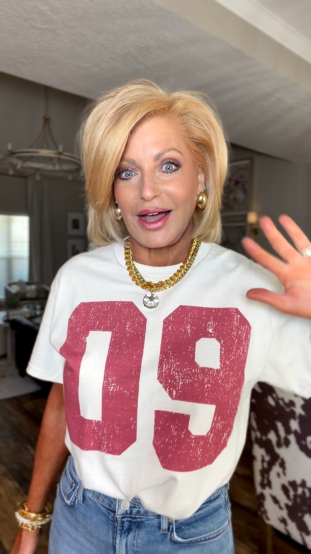 This is such a great price!! I’m wearing the s/m in my tee & 27 in my jeans 

#LTKootd #LTKvlog #LTKgrwm