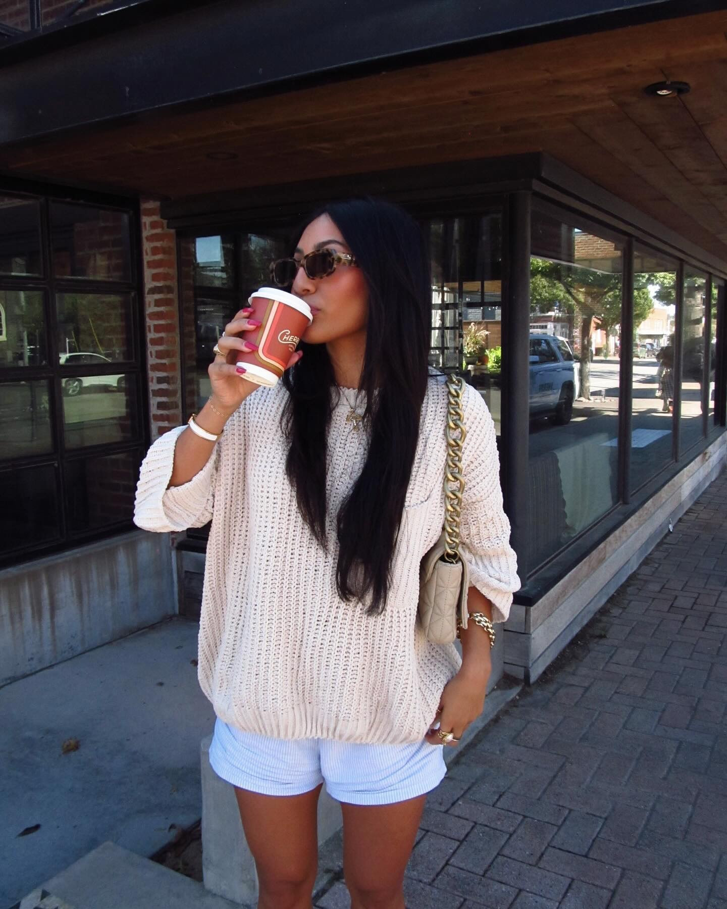 fall is calling🧸
.
.
.
@citybeachaustralia 
use code SPICED20 to save xoxo
#fallfashion #styleinspo #comfycasualoutfit