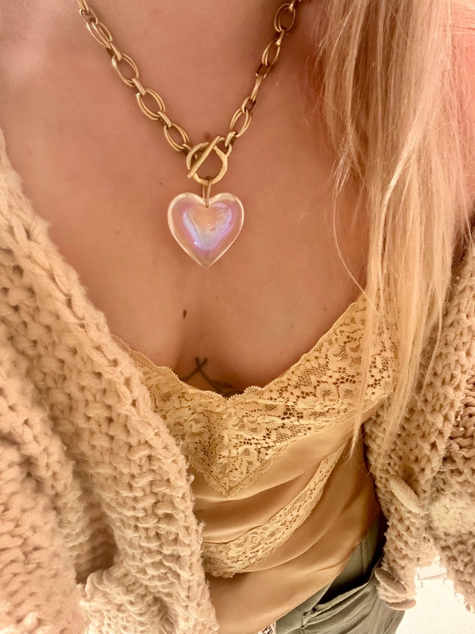 Fall color palette✨

#cami #top #cardigan #camisole #necklace #heartnecklace #fall #falloutfit

#LTKTravel #LTKSeasonal #LTKStyleTip