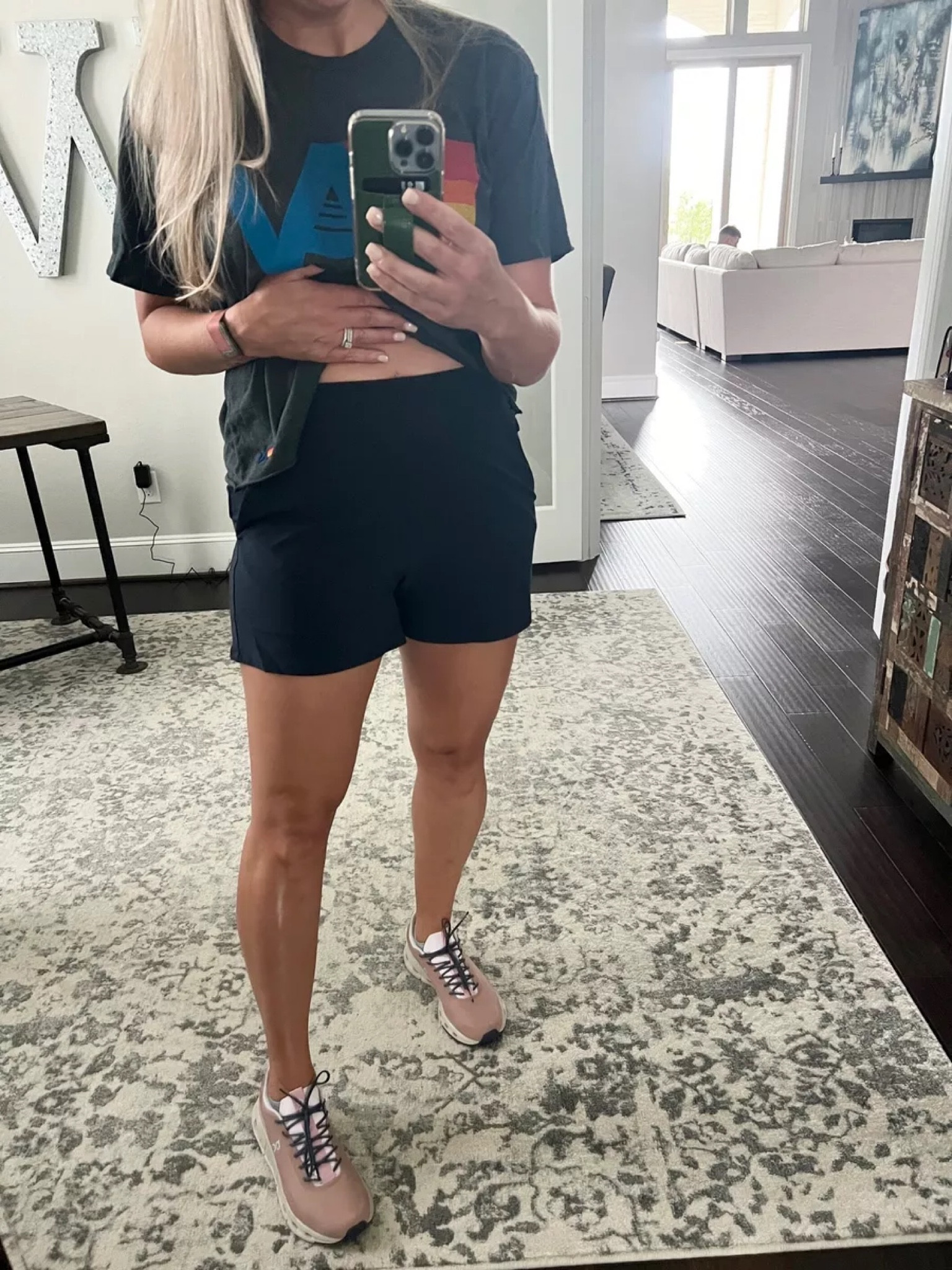 Summer athleisure


Summer  summer outfit  summer fashion  activewear  athleisure  fitness finds  women’s activewear  biker shorts  on cloud  fit momming  


#LTKStyleTip #LTKFitness #LTKActive