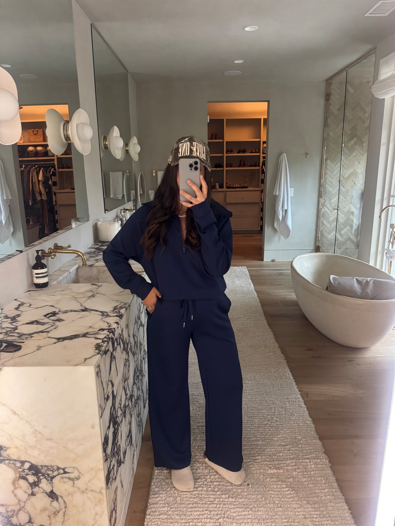 Set: medium 

Dressupbuttercup.com #dressupbuttercup #dederaad


#LTKStyleTip #LTKSaleAlert #LTKSeasonal