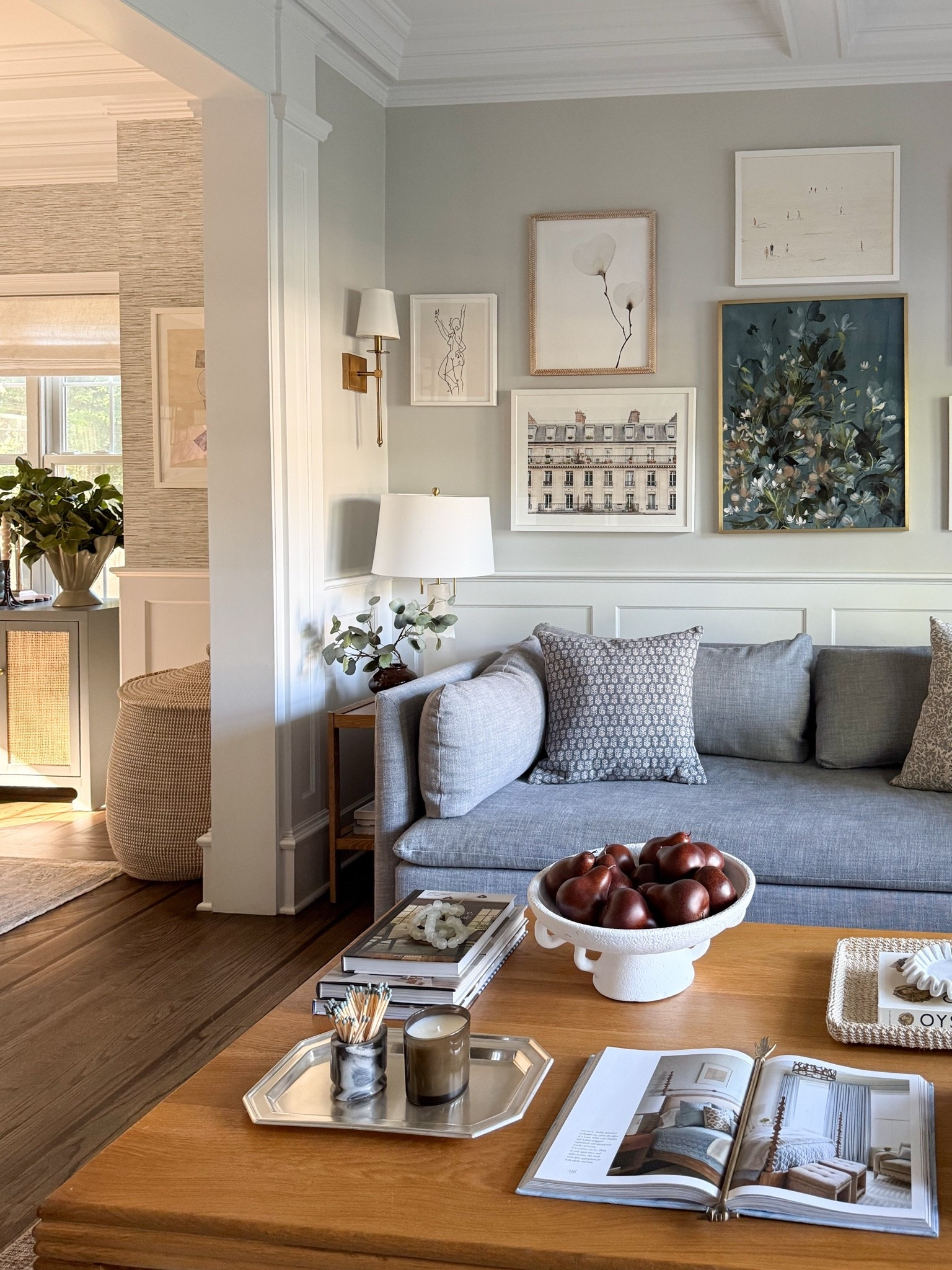 #AD Proof that just a few small changes can completely transform a room!

I love the idea of making little updates in our home to make a room feel fresh and I've recently found a few really amazing pieces from @Wayfair that seamlessly fit in with our decor! I swapped in this stunning rug into our den (the colors and texture are perfect for summer!) along with new alabaster table lamps, throw pillows and a forever favorite: these brass sconces that look and feel so high-end! Linking what you see here along with other items that caught my eye! 

#Wayfair #WayfairPartner

#LTKSaleAlert #LTKHome #LTKSeasonal