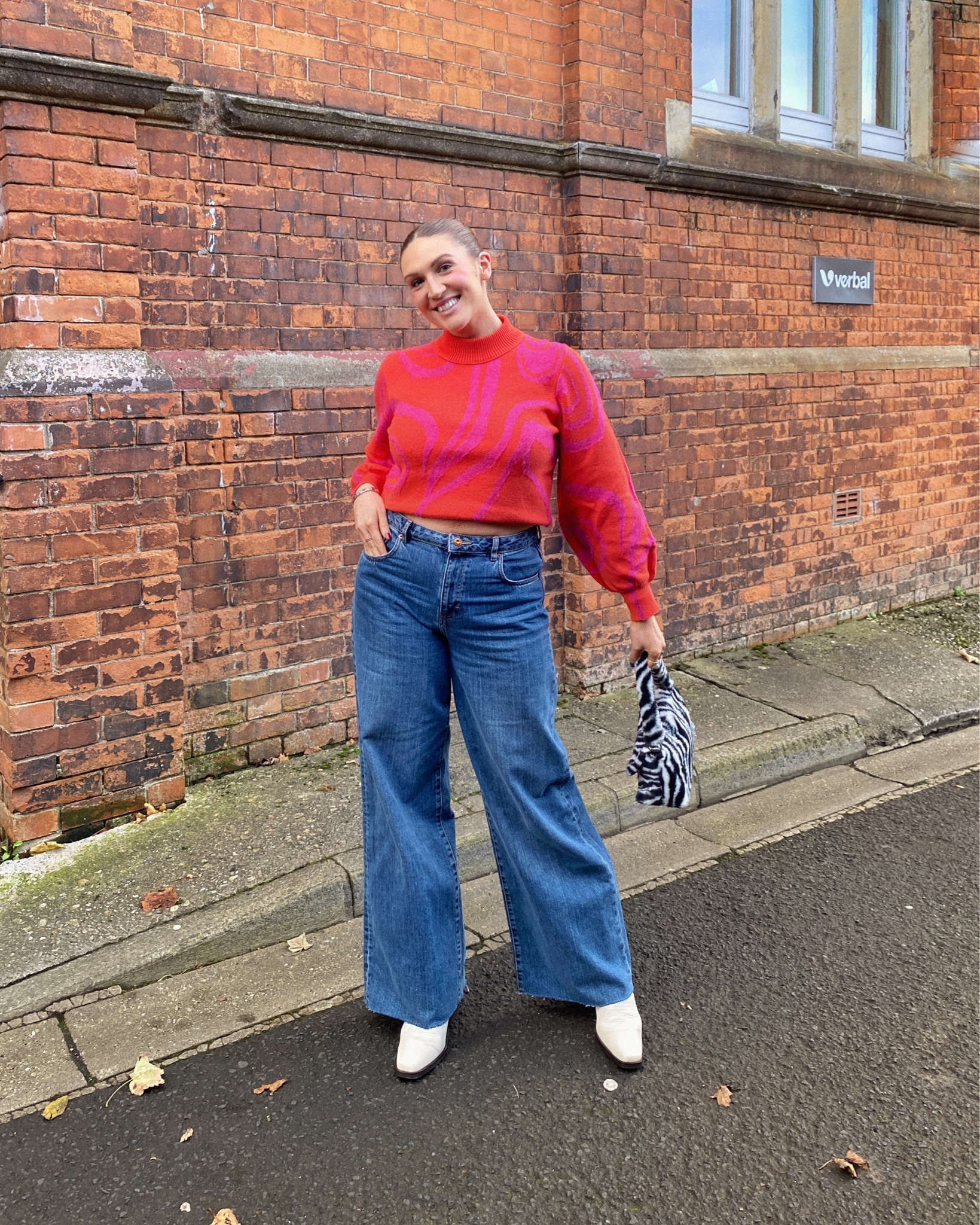 Jeans and a jumper type of Sunday ✌🏻

#LTKeurope #LTKunder100 #LTKSeasonal