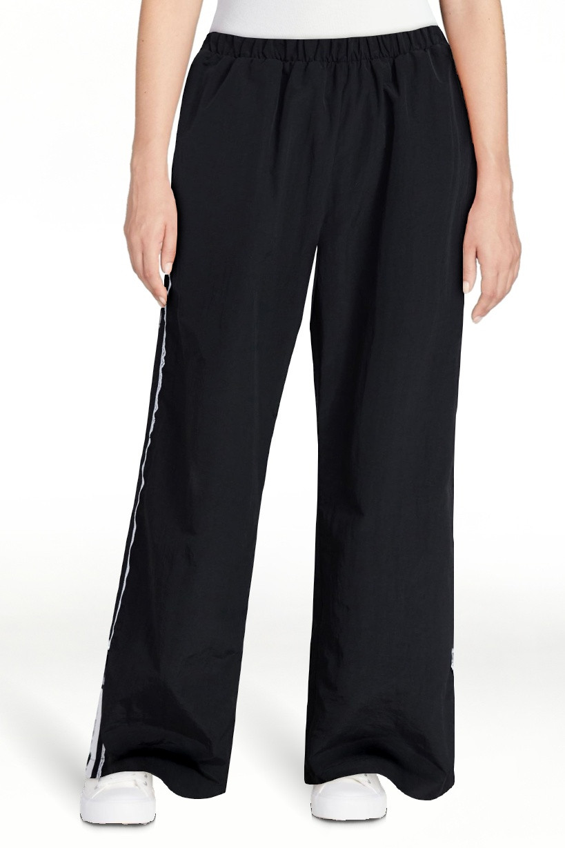 No Boundaries Lace Side Stripe Track Pants, 30.5'' Inseam, Women's XXS-XXL | Walmart (US)