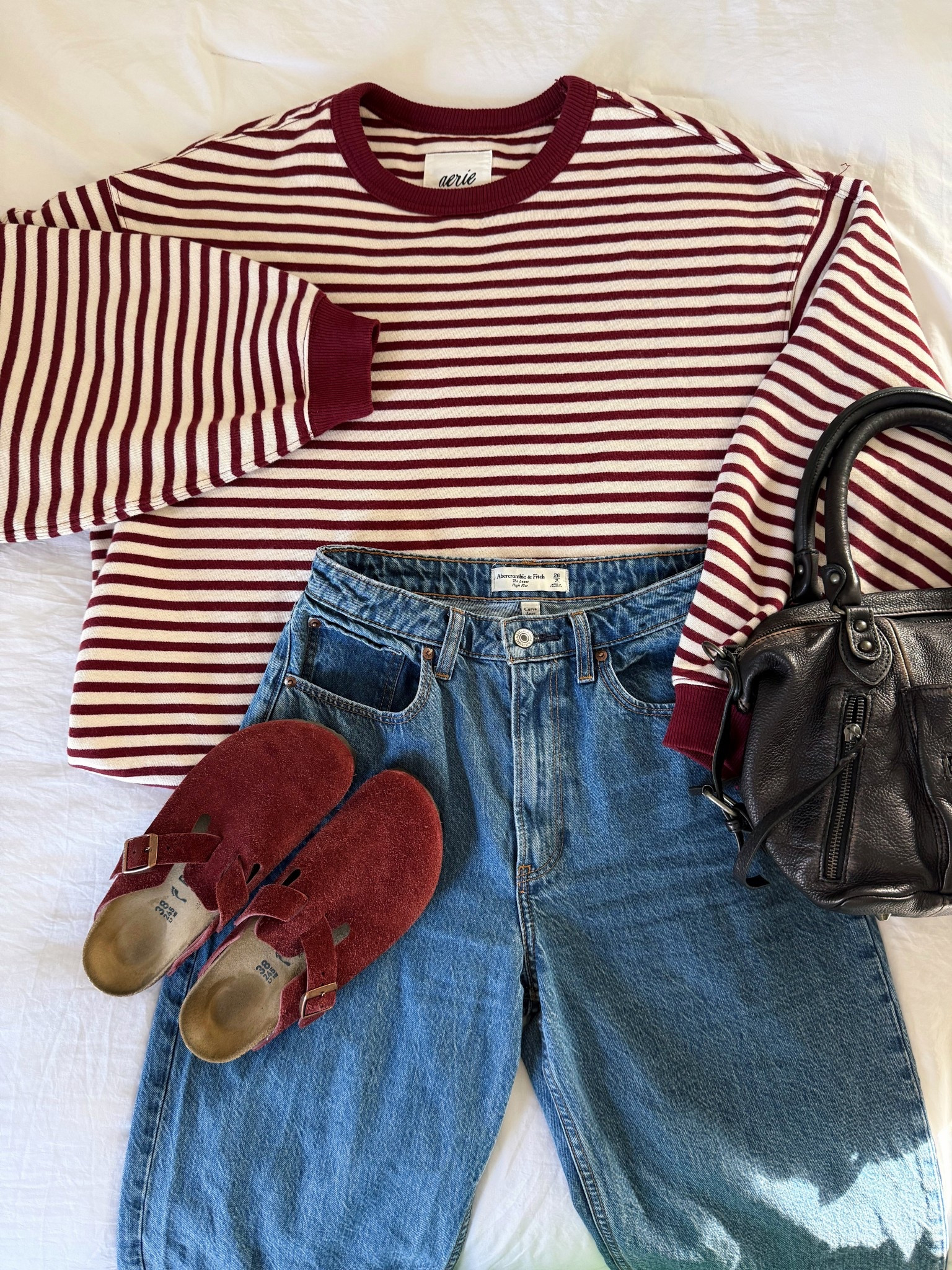 🤍🐙🤍🐙 another fit I wore earlier this week! Love this aerie crewneck 

#LTKootd