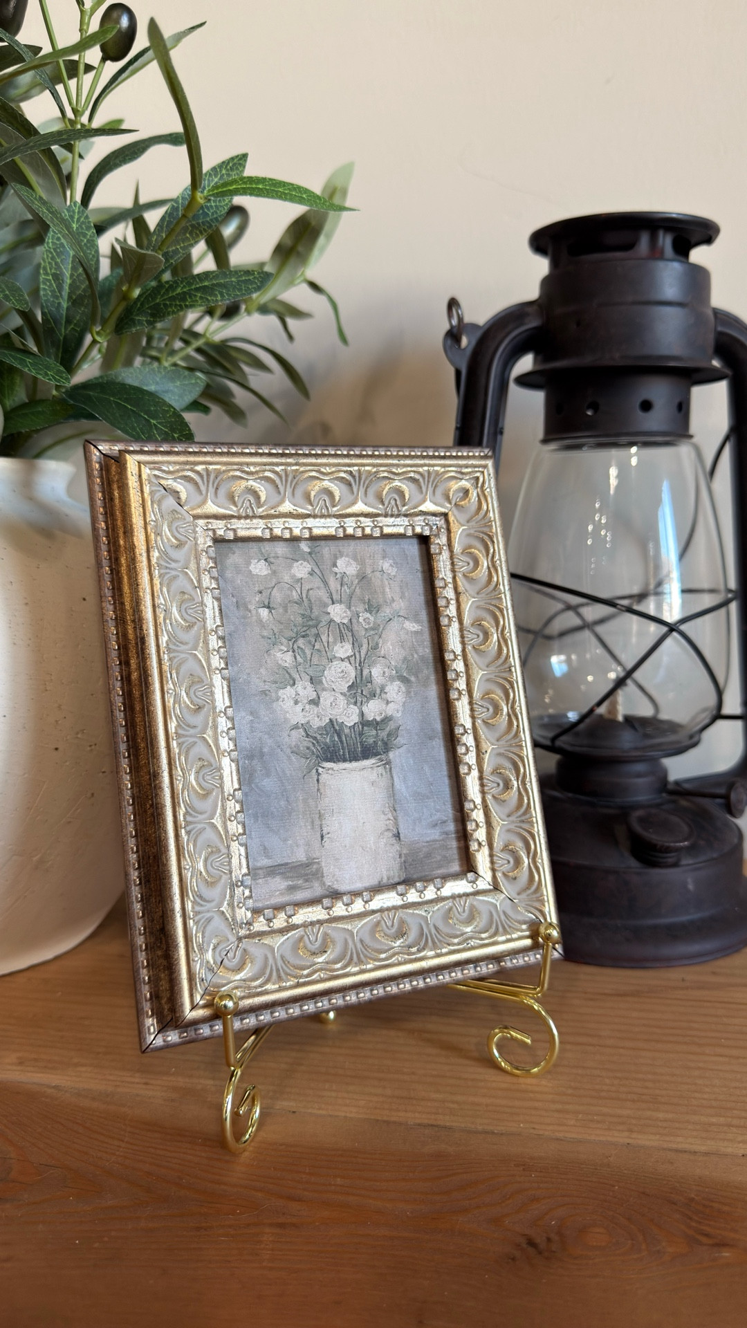I love creating little moments of beauty around my home. 
This sweet vintage frame from Petal Lane Home was the perfect finishing touch for my decor space — simple, nostalgic, and full of charm. 
You can find it linked here if you’d like to add a touch like this to your home. 🤎

#LTKU #LTKSpringSale #LTKHome