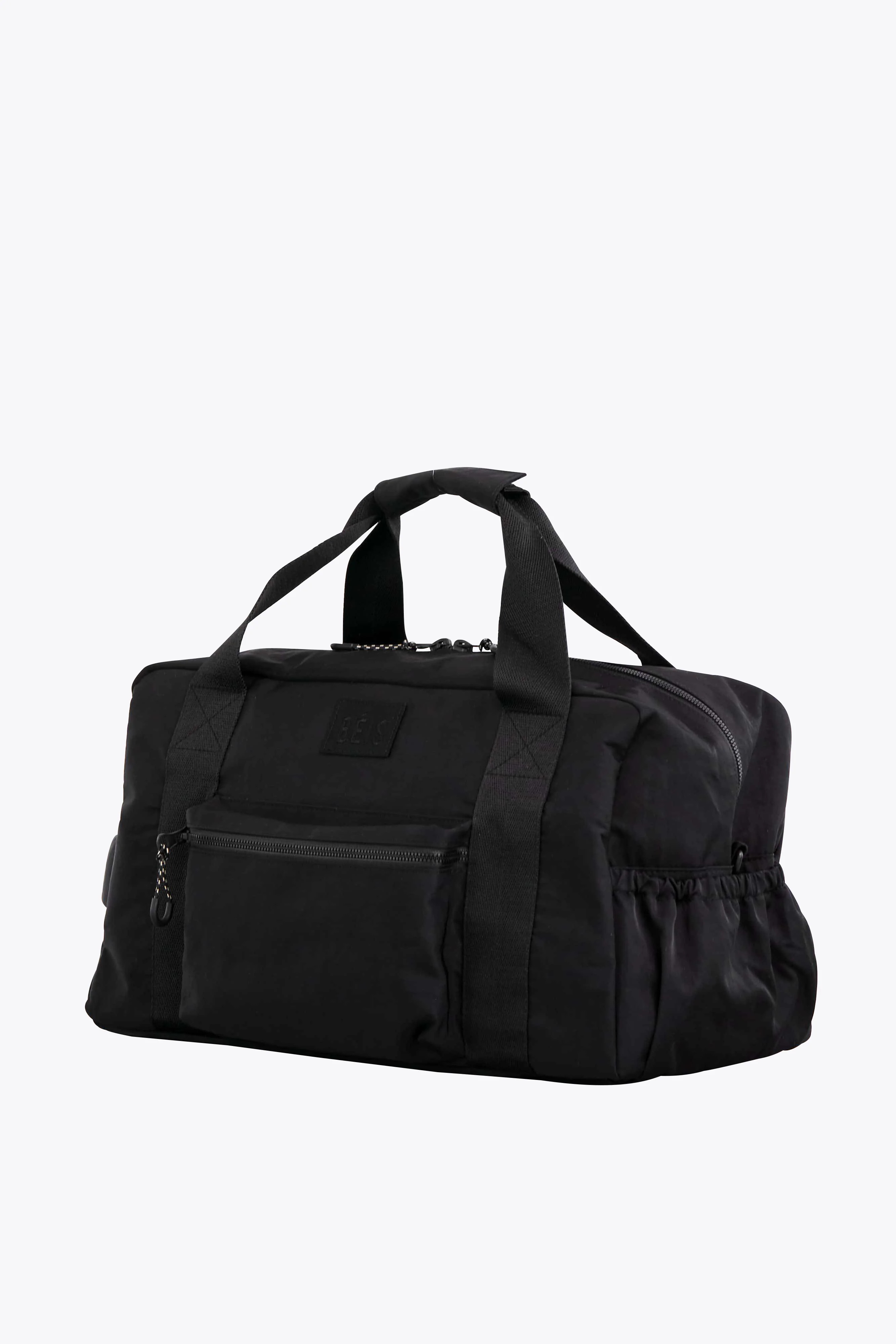B\u00c9IS 'The Ultimate Travel Duffle' in Black - Personal Item Travel Duffle Bag in Black | BEIS