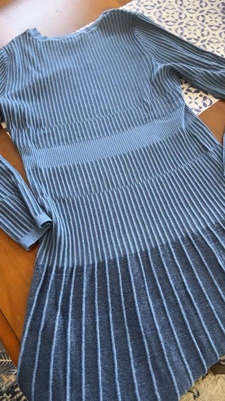 This blue knit dress is under $23! SO FLATTERING! Very Stretchy and forgiving! 

#LTKunder50 #LTKFind #LTKstyletip