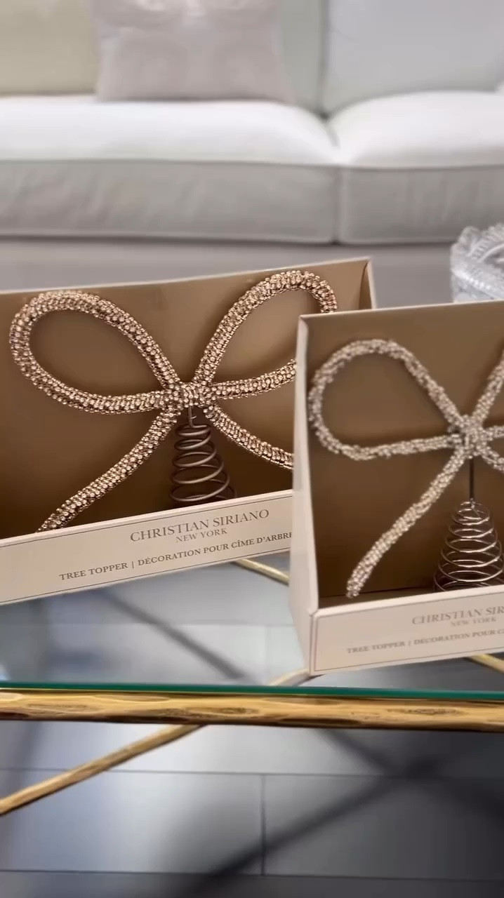 Let’s compare the viral Bow Tree Toppers side by side so you can decide which one you want. Or get all 3. I won’t judge. They are all so pretty. 1. Christian Siriano Large. 2. Christian Siriano Small 3. Michael’s. Shop my LTK Shop. Links in my bio 🎀 #viral #bowtreetopper #christmas #tree #christmastree #christmasdecor #bow #ribbon #momlife #itsthemostwonderfultimeoftheyear

#LTKSeasonal #LTKHoliday #LTKHome