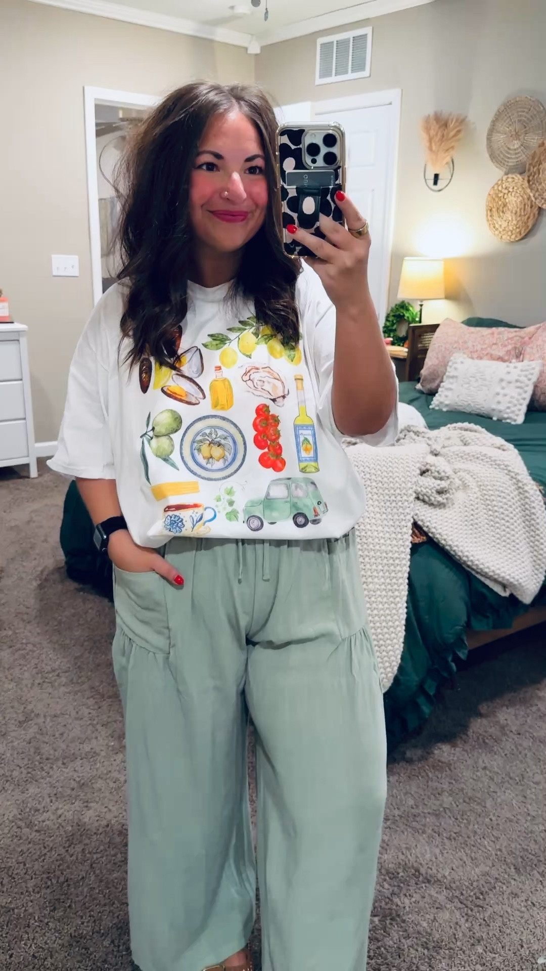 your go-to graphic tee for those easy, everyday outfits 🙌🏼 paired with denim, layered with a cardigan, or styled for the classroom—this Amazon find does it all & stays comfy all day 🤍✨

sandals: fit true to size // wearing a 5
pants: fit true to size // wearing an XL
tee: fits true to size // wearing an XL 

 

#LTKootd #LTKMidsize #LTKWorkwear