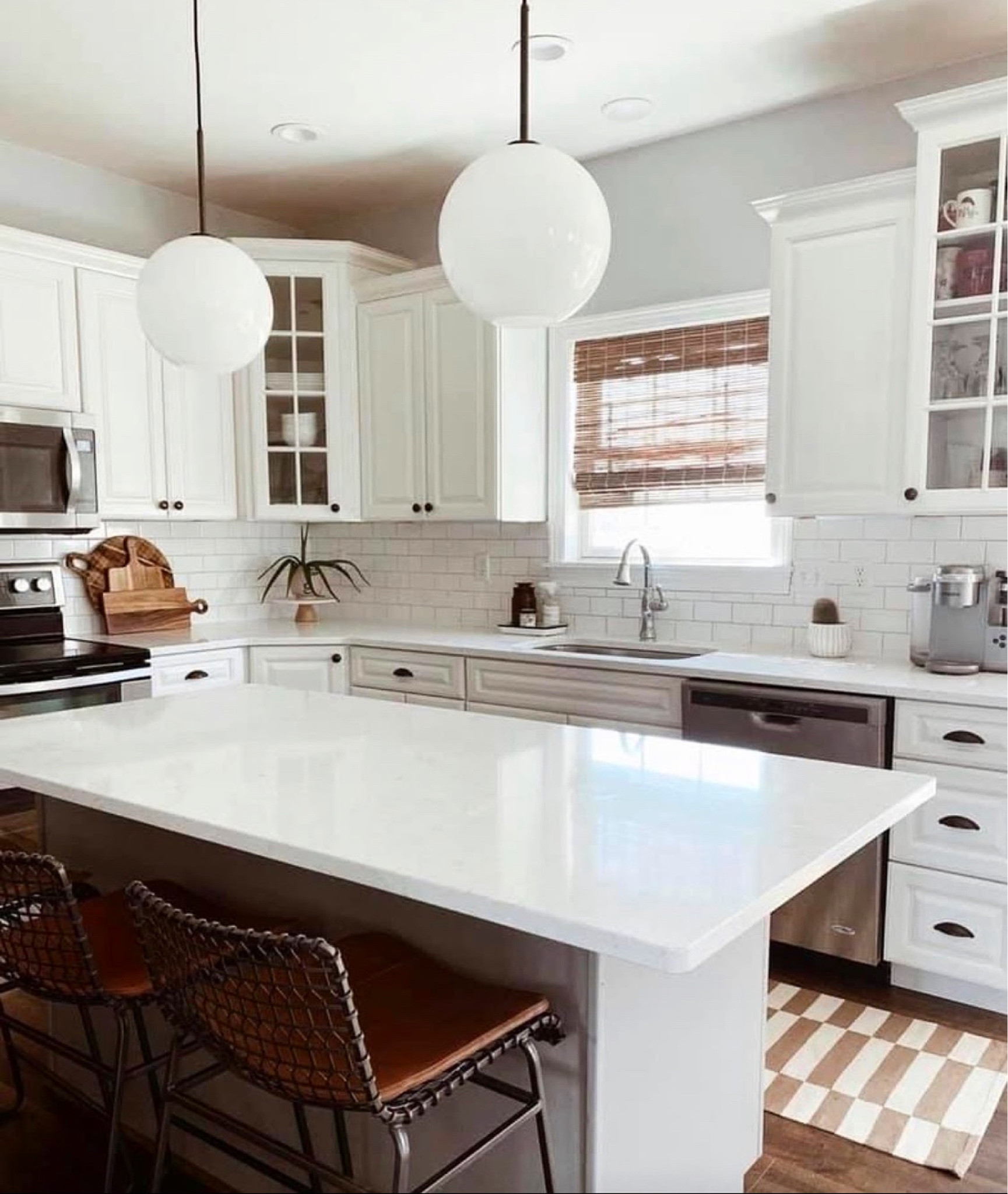 Sunny in the kitchen!

#LTKhome