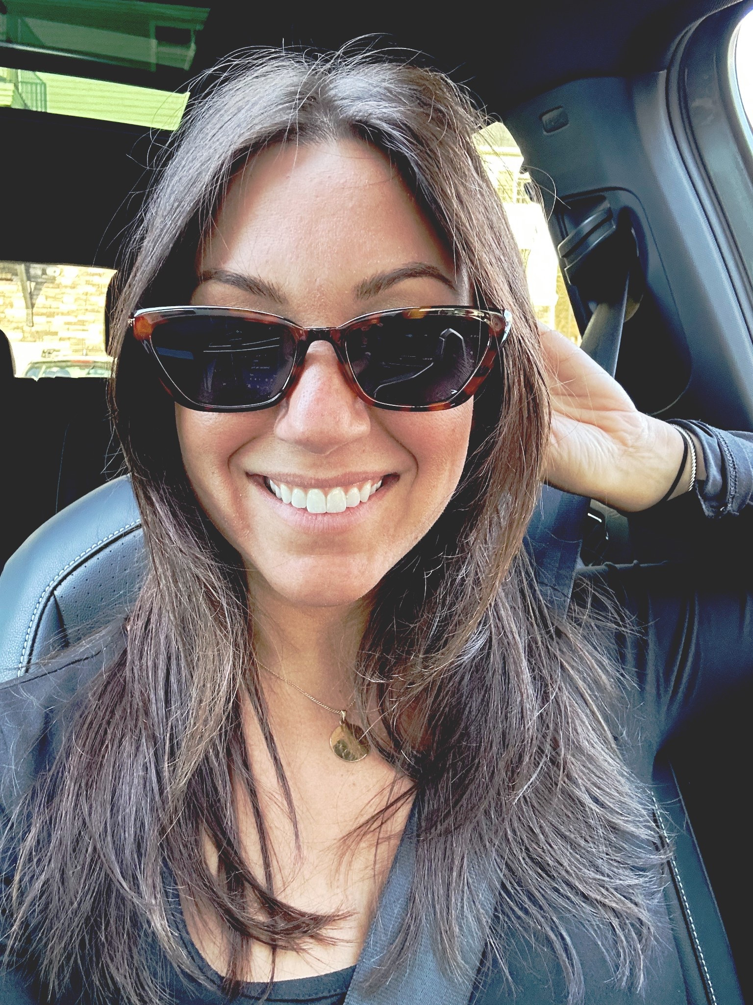 Sunnies seasosun

#LTKSeasonal #LTKStyleTip