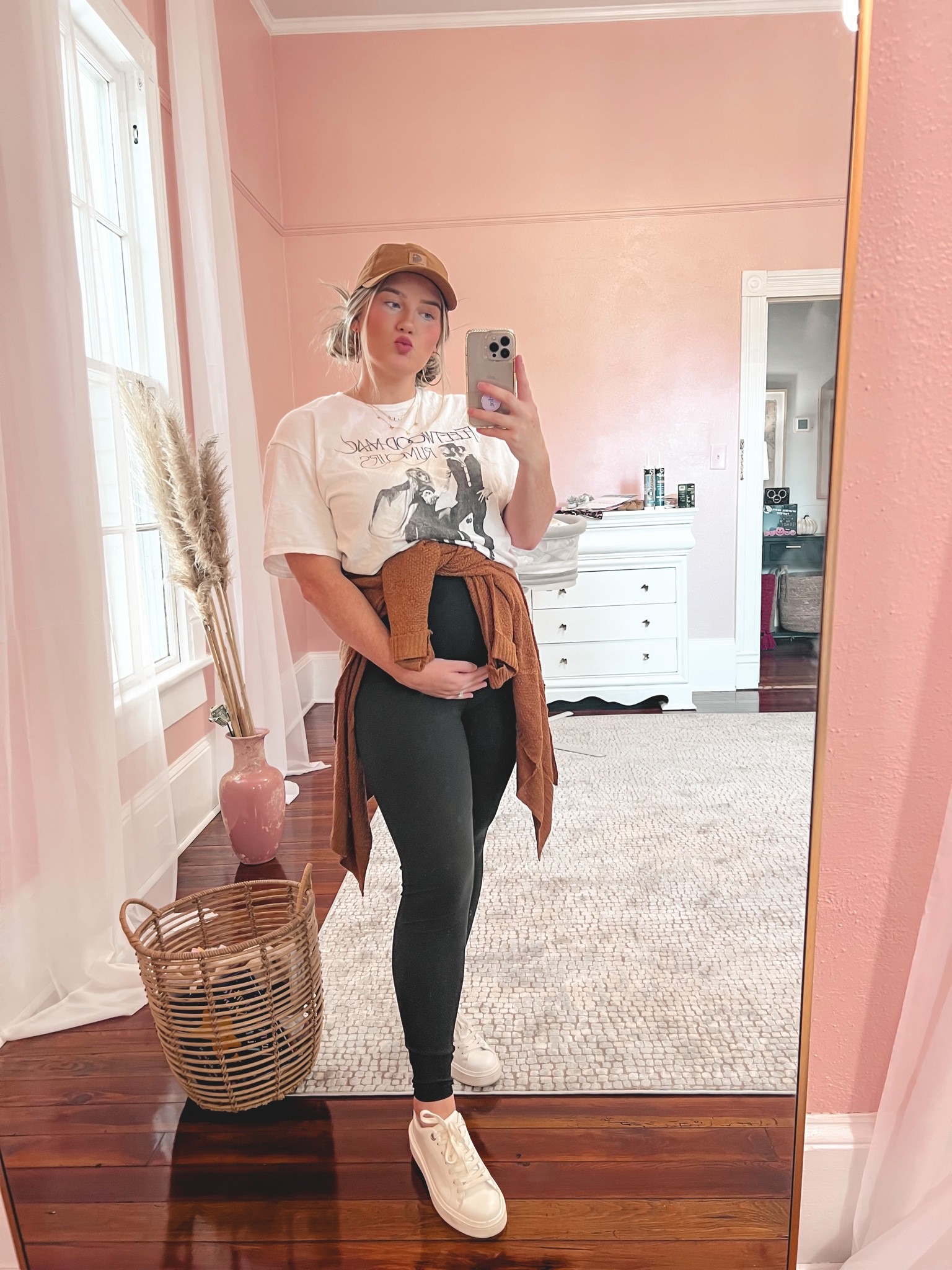 Maternity fall transitional lounge outfit. These are the softest leggings ever from Amazon! 