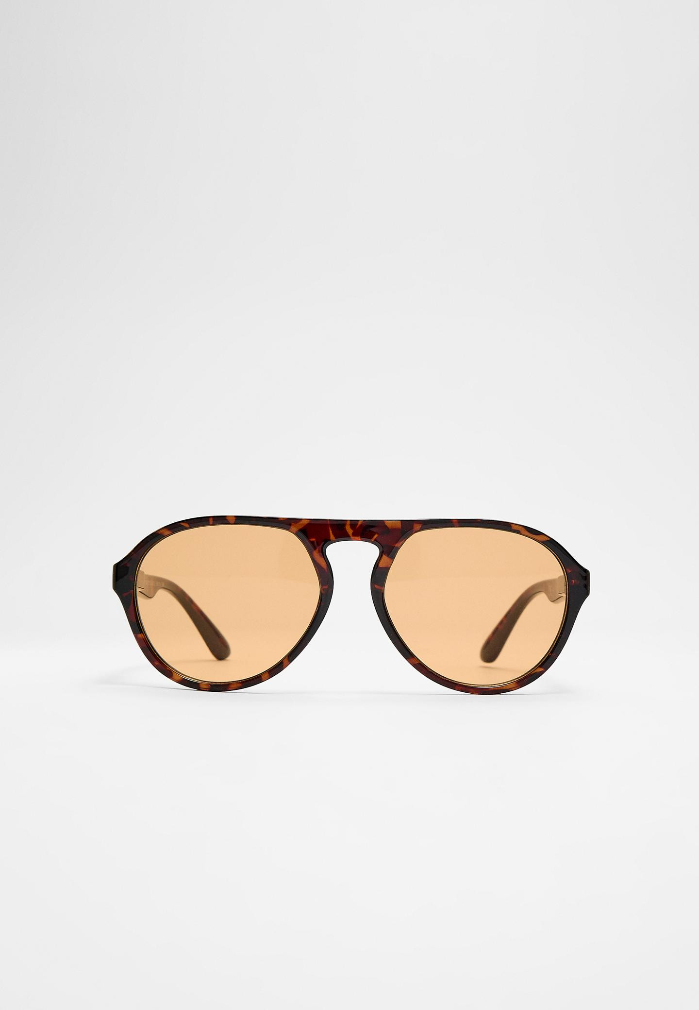 Aviator style sunglasses | Stradivarius (UK)