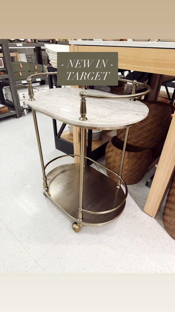 @Target cocktail barcart moment. Ya’ll know I’m picky about my bar cart/drink situations and this one is fabulous!




Home decor, home refresh, summer finds, target finds, hosting ideas

#LTKHome