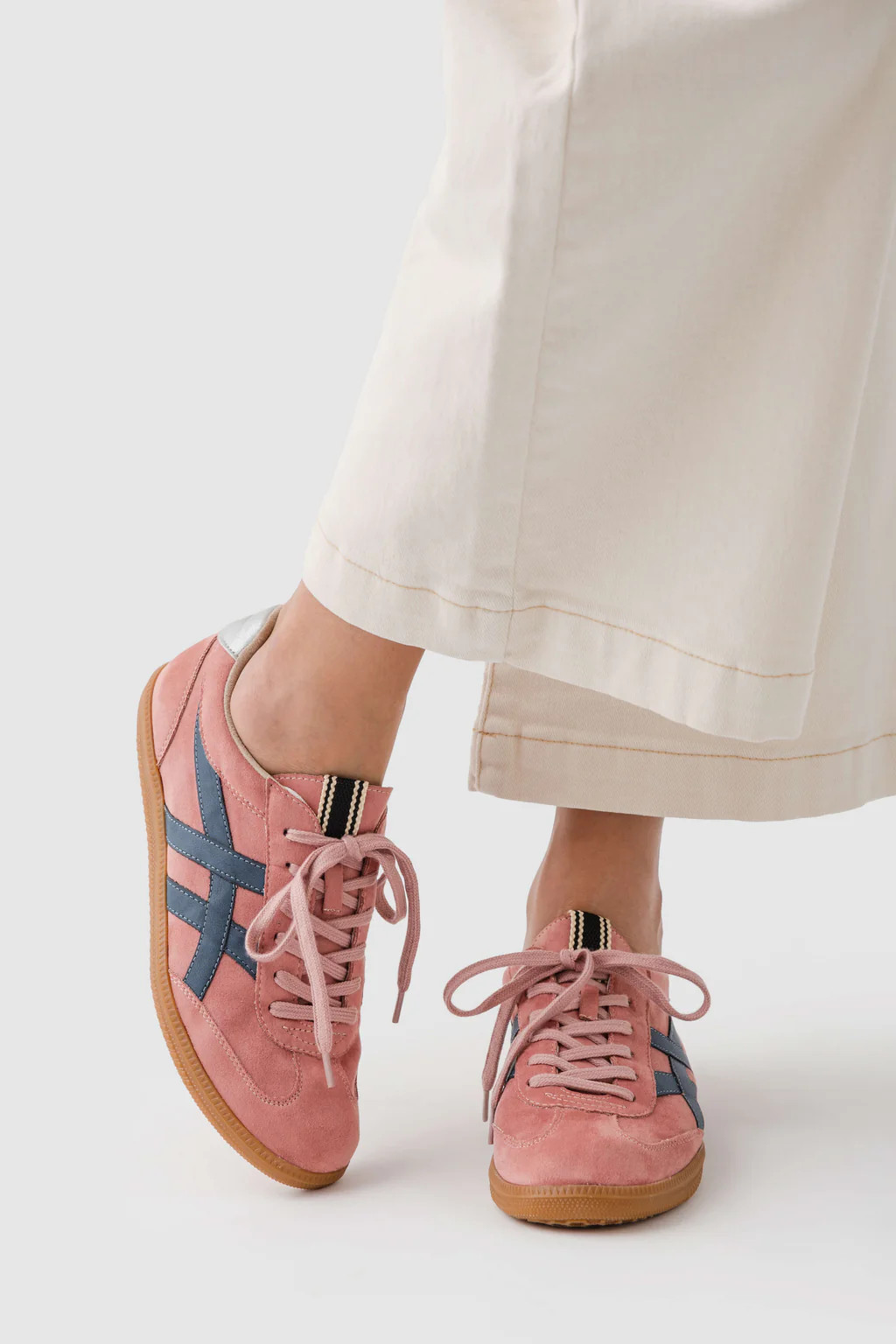 Shu Shop Sasha Sneaker | Social Threads