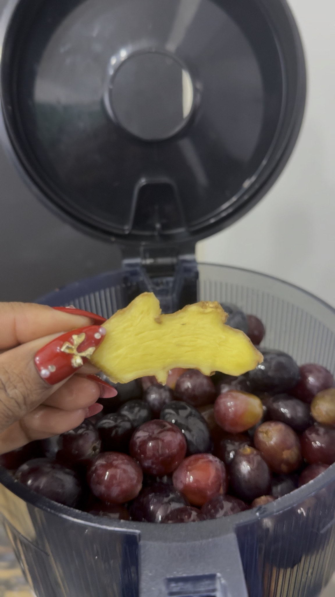 The juicer that literally changed my life 🍏✨

I’m not even exaggerating. Once I invested in the right cold pressed juicer, everything shifted. Batch juicing became EASY. I started drinking fresh juice daily. My digestion improved. My energy went up. The glow? Different.

When something makes healthy habits simple, you stay consistent. And consistency is where the transformation happens.

If you’ve been thinking about starting your juicing journey, this is your sign. I linked the exact juicer I swear by.

#ColdPressedJuicer #JuicingLifestyle #HealthyHabits #GutHealthJourney #GlowFromWithin #WellnessUpgrade #InvestInYourHealth #ShoppingWithPriiincesss


#LTKselfcare #LTKfoodie #LTKHome