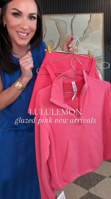 Living for the Glazed Pink color from Lululemon! 💓🌸🫧

I’m 5’3, 135 lbs, 34 DD, 25 in waist.

Everything will be saved in my LTK!

#petitefashion #fashionover40 #fashioninspo #springfashion

#LTKstyletip #LTKover40 #LTKActive