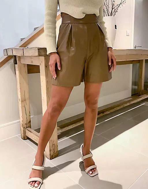 NaaNaa Petite faux-leather bermuda shorts in tan | ASOS (Global)