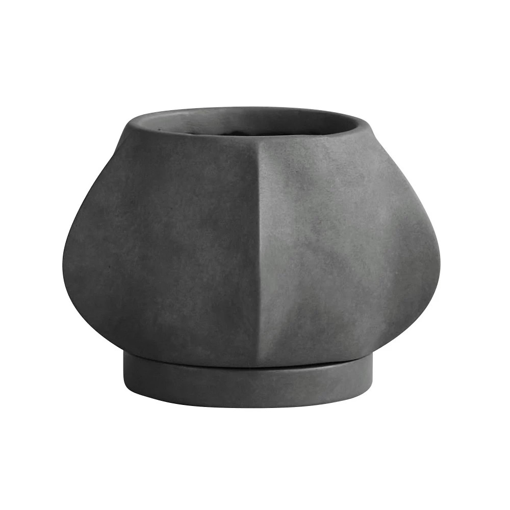 Arket Plant Pot | Lumens