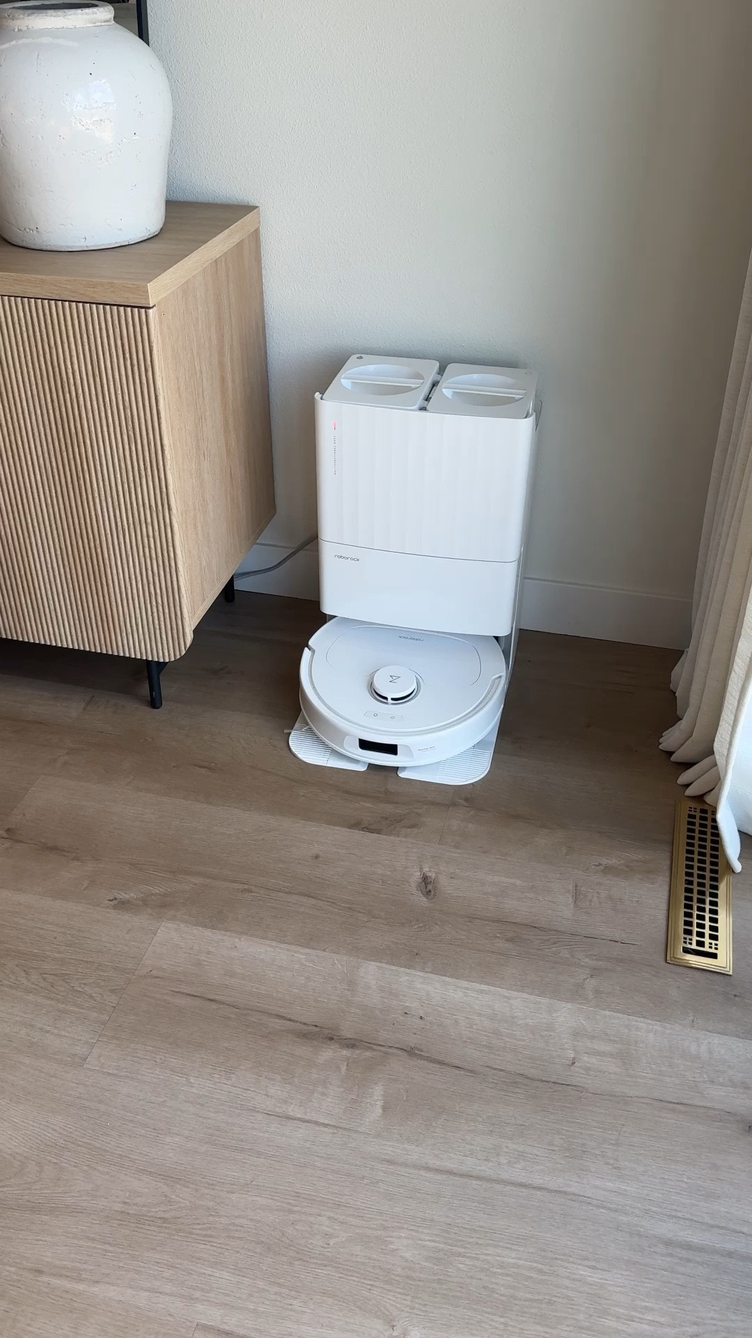 Cleaning our house today and our @Roborock Qrevo Plus is my hands-free helper! #ad With 4 kids and a dog, I need all the help I can get! This vacuum/mop combo features the FlexiArm Design Side Mop, so it can easily mop around tables and chairs. So many features, but my favorite is the easy to use app!

Save $300 off the Qrevo Plus between (8/29 - 9/4)!

#Roborock10Years #RoborockAnniversaryDay #CelebrateWithRoborock
#RobotVacuum #SmartHome #RoborockQrevoPlus #Roborock 




#LTKHome #LTKSaleAlert