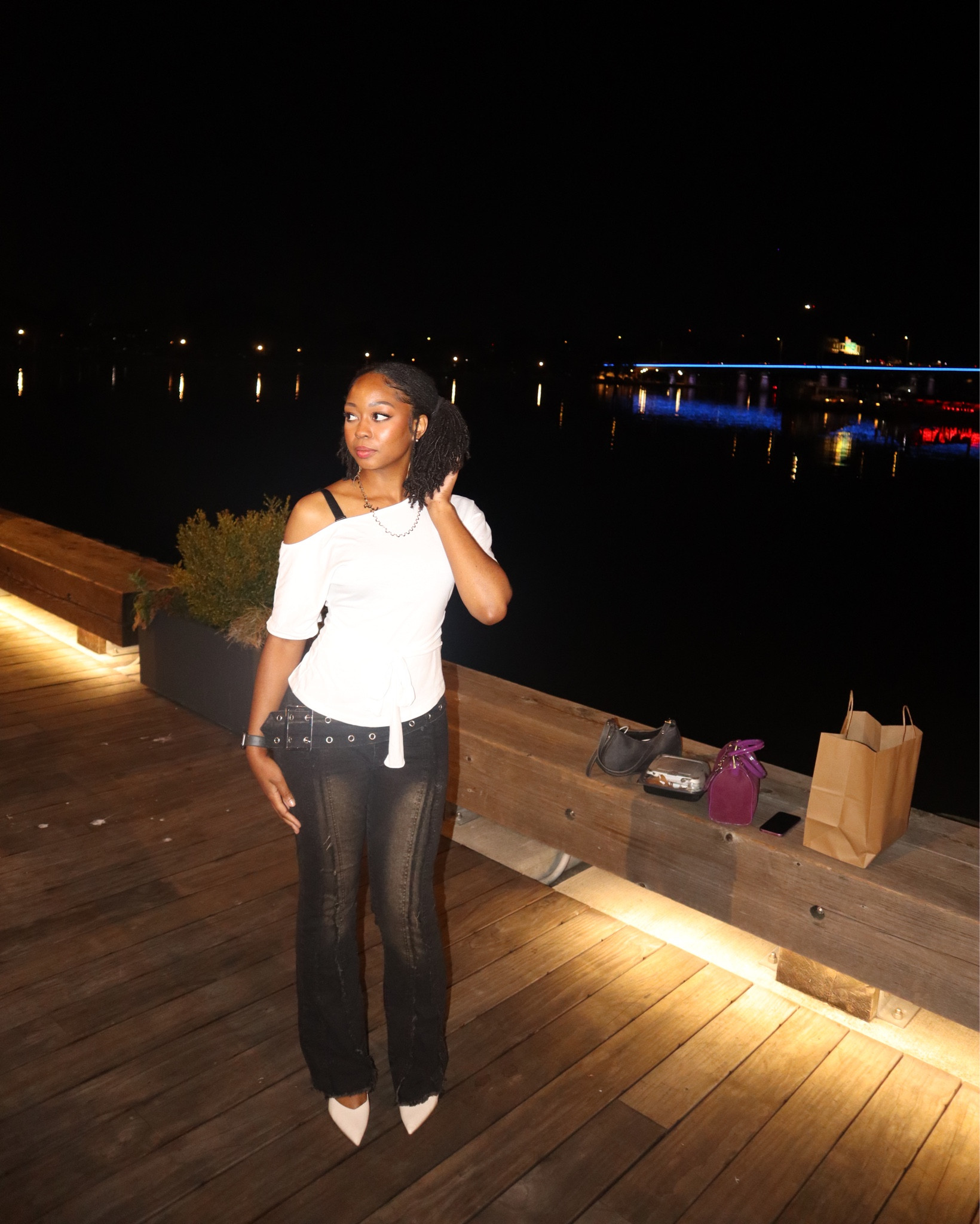 cute & casual outfit for going out! 😍

off the shoulder tops, dark denim, kitten heels, casual outfit, going out, cool jeans, build in belt