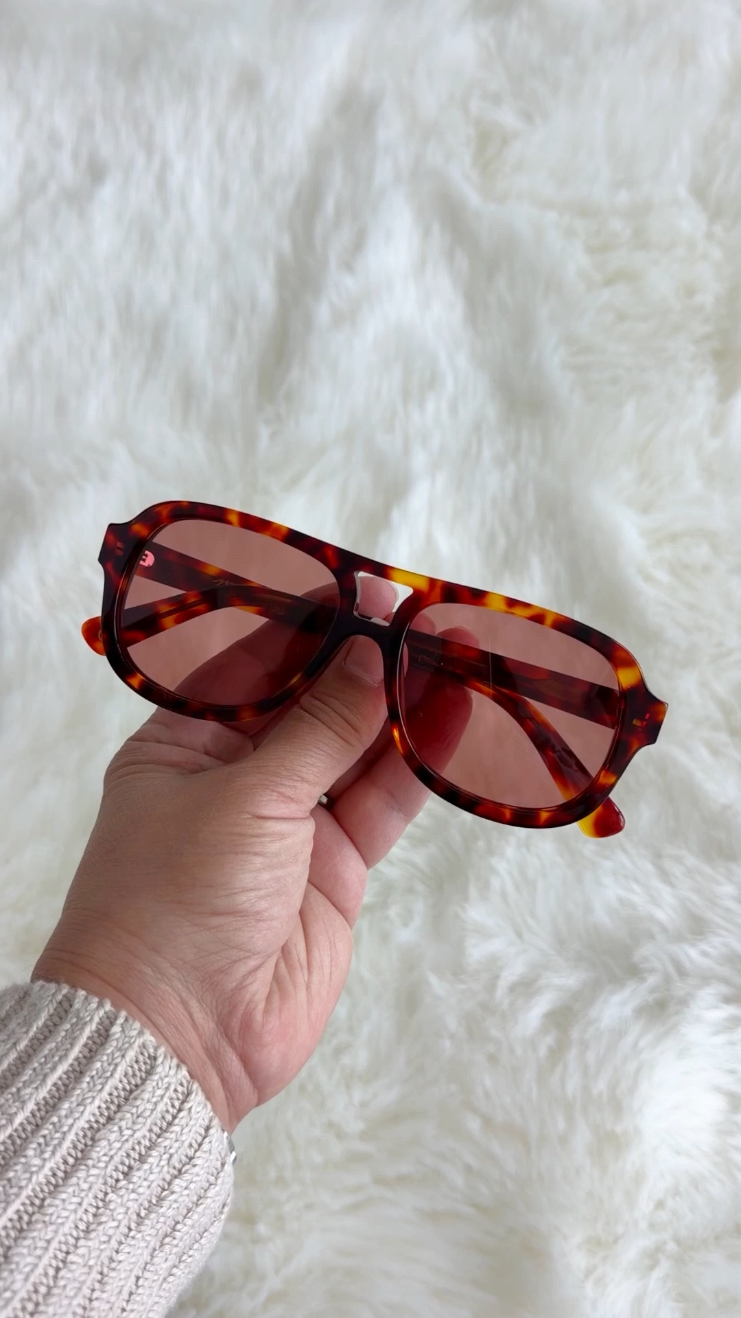 Madewell Sale! 25% off select bags and accessories including sunglasses with code SUNNY.

Loving these aviator sunglasses from Madewell! Nice and lightweight, super comfortable and very flattering! Such a classic timeless style with 100% UVA/UVB protection. Lots of other great styles available too. Linked them all below! 

#LTKOver40 #LTKxMadewell #LTKSaleAlert