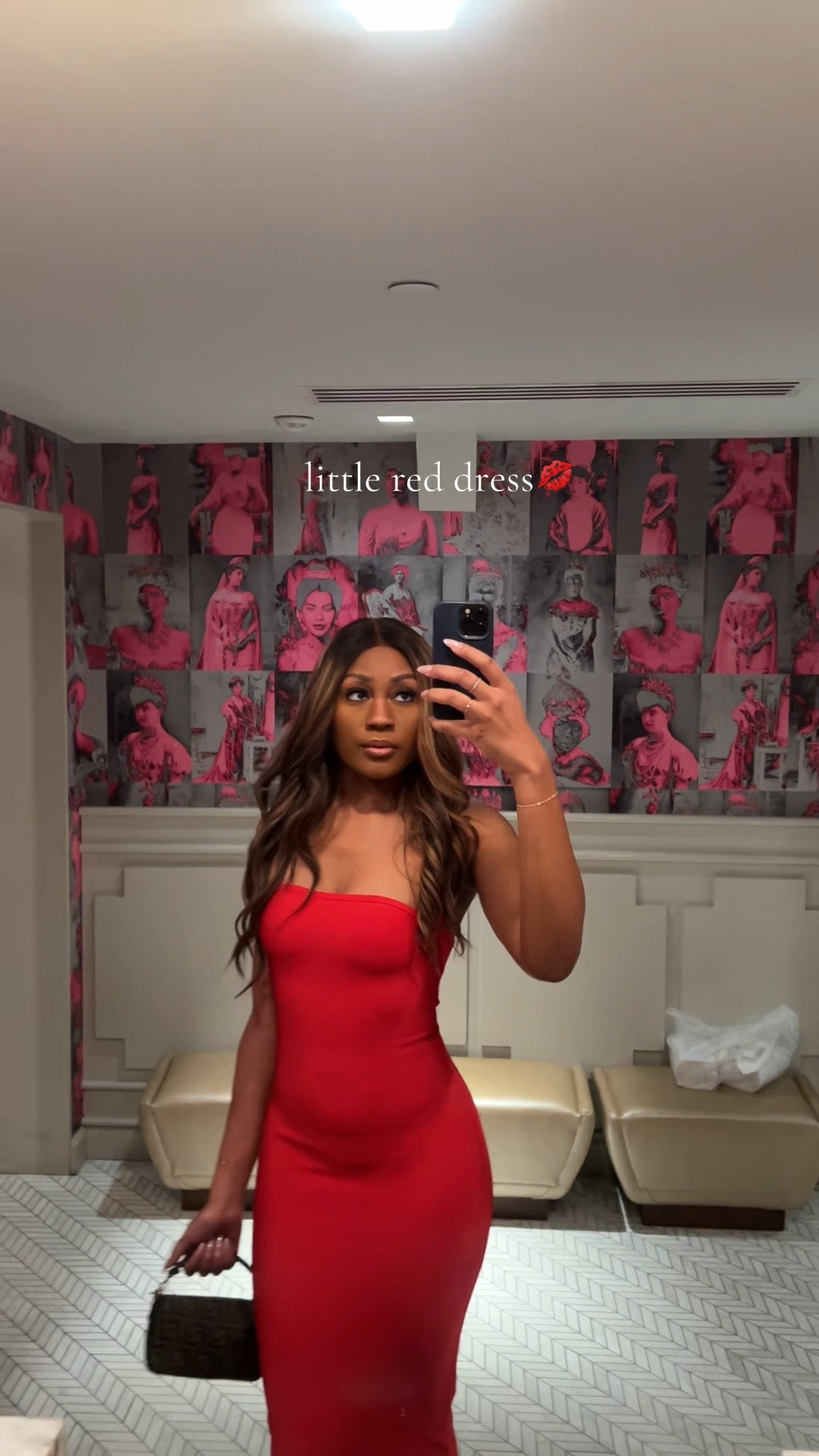 💄💋 #littlereddress #bodycondress #reddress #bandagedress #mididress 