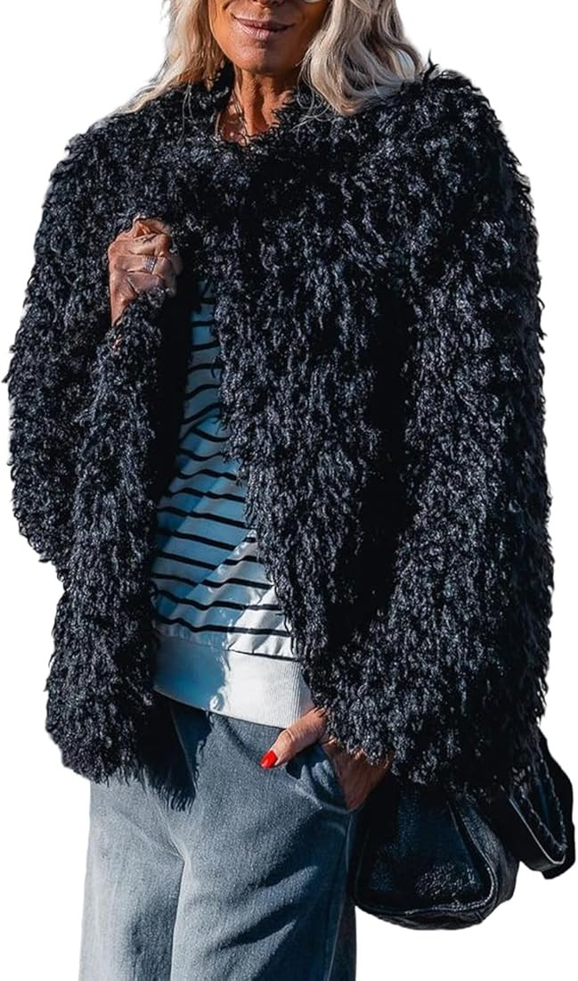 Women's 2025 Winter Coats Fleece Cropped Jacket Faux Fur Long Sleeve Pockets Shaggy Warm Outerwea... | Amazon (US)
