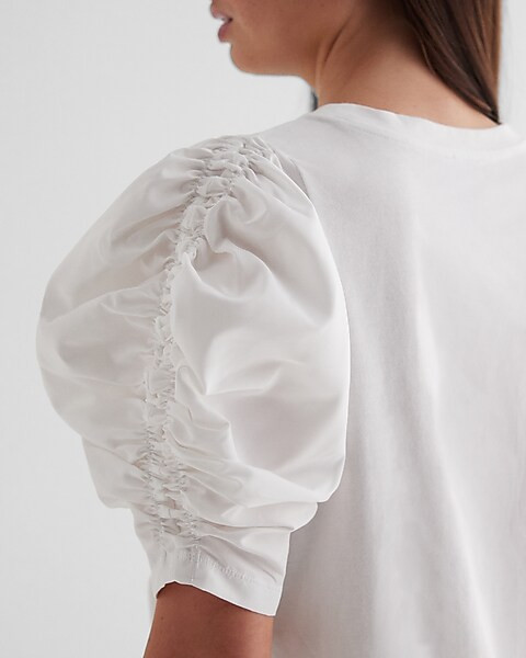 Skimming Crew Neck Poplin Ruched Puff Sleeve Tee | Express