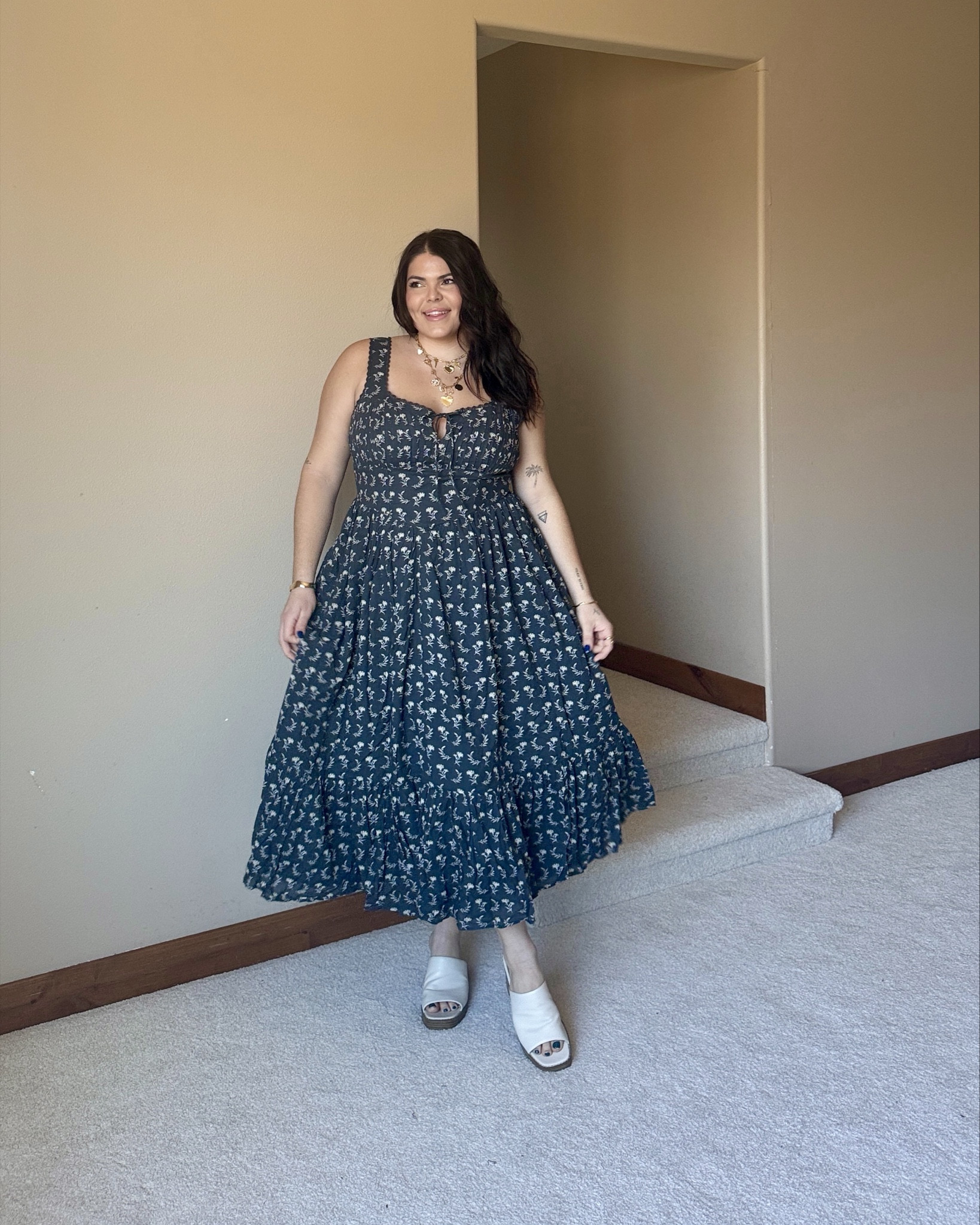 Spring dress from American eagle- such a cute baby doll fit but the corset like waistband is comfortable and flattering!

Would be cute for a vacation, spring break, baby shower, bridal shower, brunch or farmers market ! Wearing xl / 14

#ltkstyletip #ltkmidsize #ltkfindsunder50