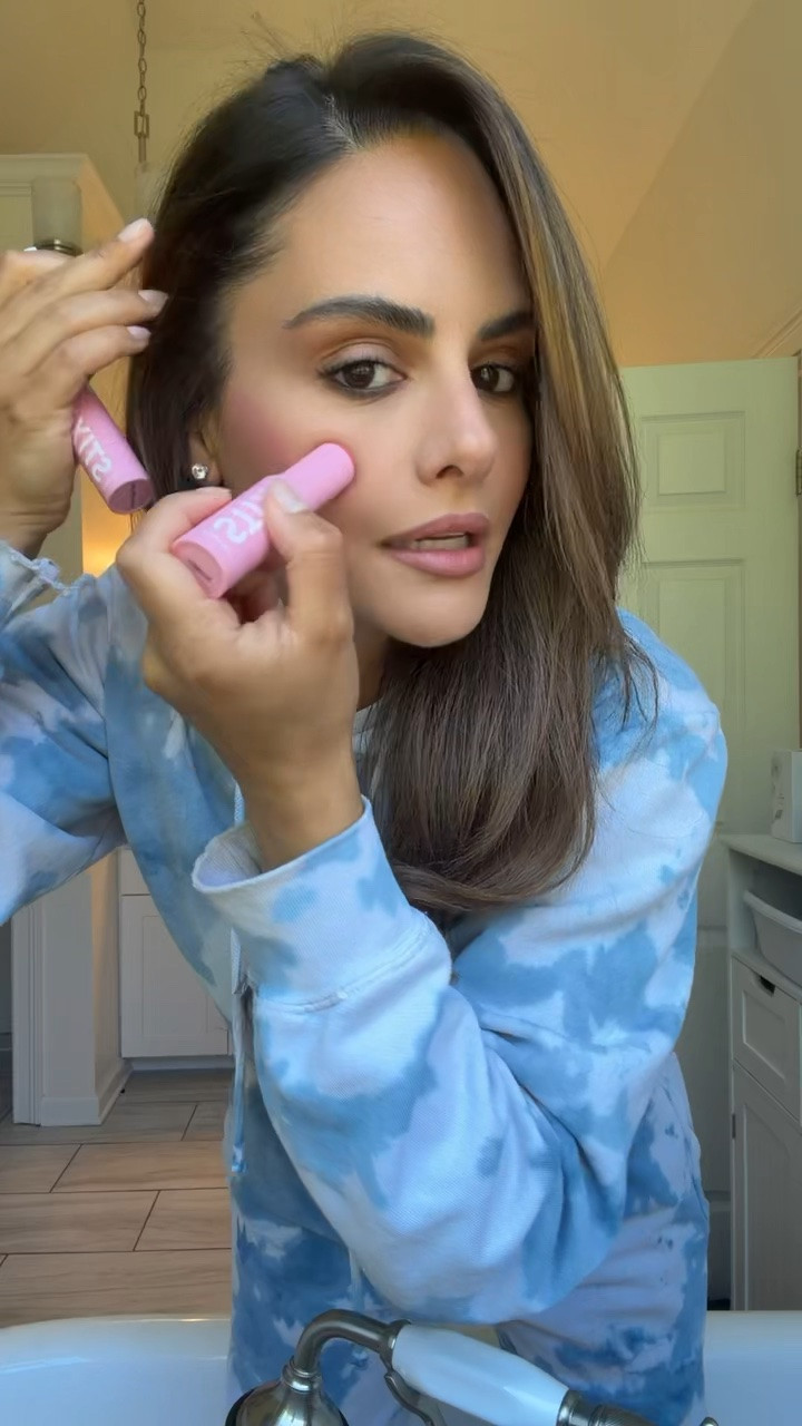 Using @ColourpopCosmetics Colour Stix to get ready for an event. Code PIA10 saves you 10% on every purchase ♡

#LTKgrwm #LTKmorningroutine #LTKBeauty