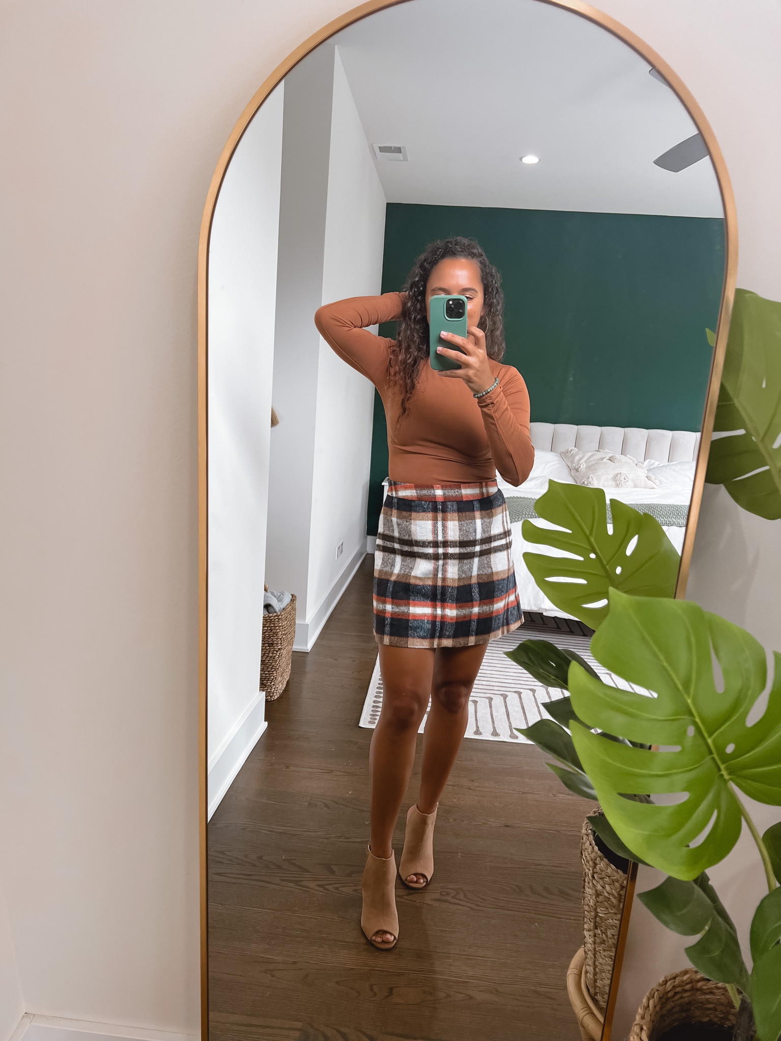 I am OBSESSED with this fall look from Lulus. This is perfect for work or even something casual like pumpkin patches when you want the *~lewk~*

I'm wearing a medium skirt but a small would have been better.

#LTKshoecrush #LTKworkwear #LTKSeasonal