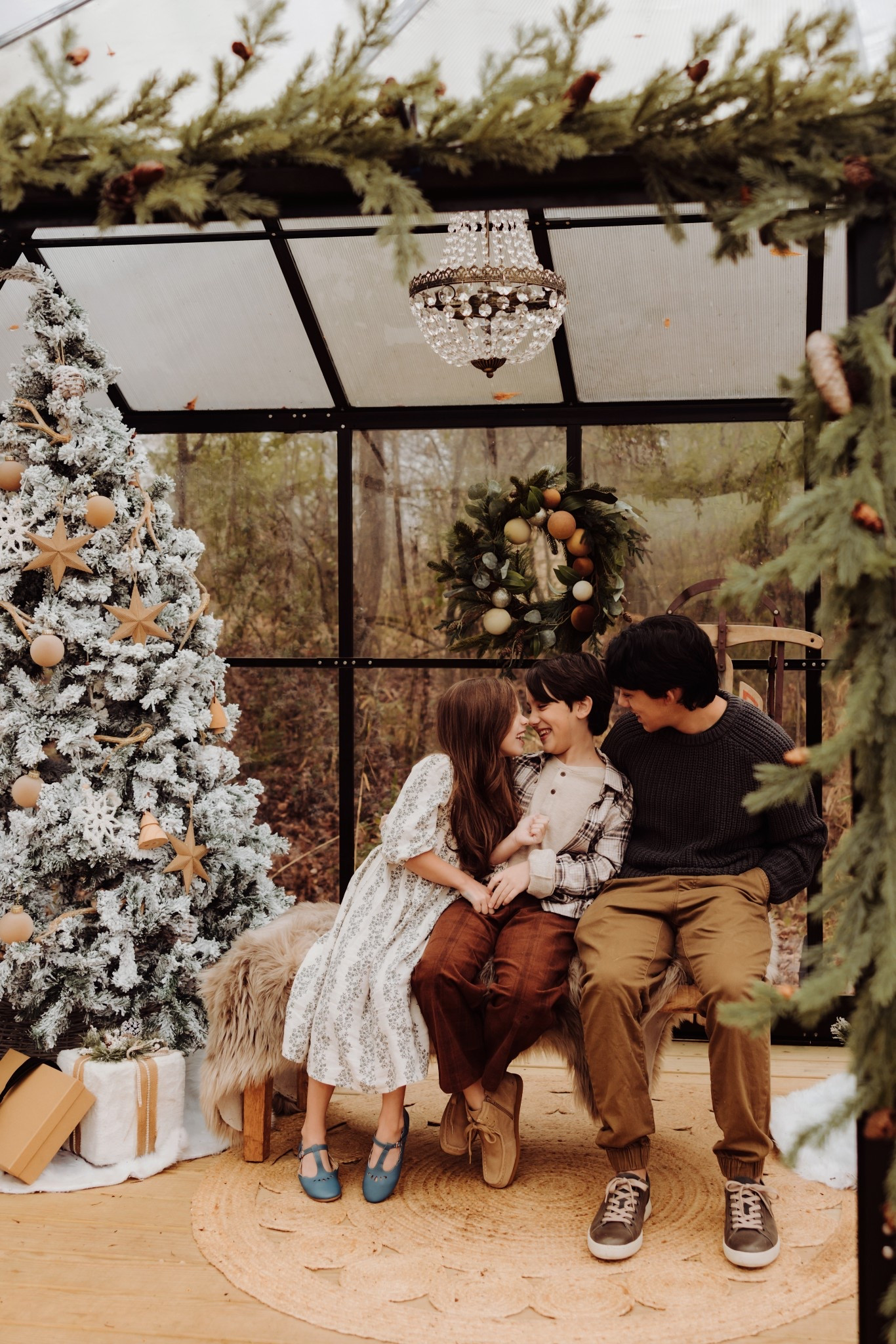 Our 2025 Christmas Family Photoshoot 😍

Photo by Lucki Malloy Photography

#LTKHoliday #LTKSeasonal #LTKmomlife