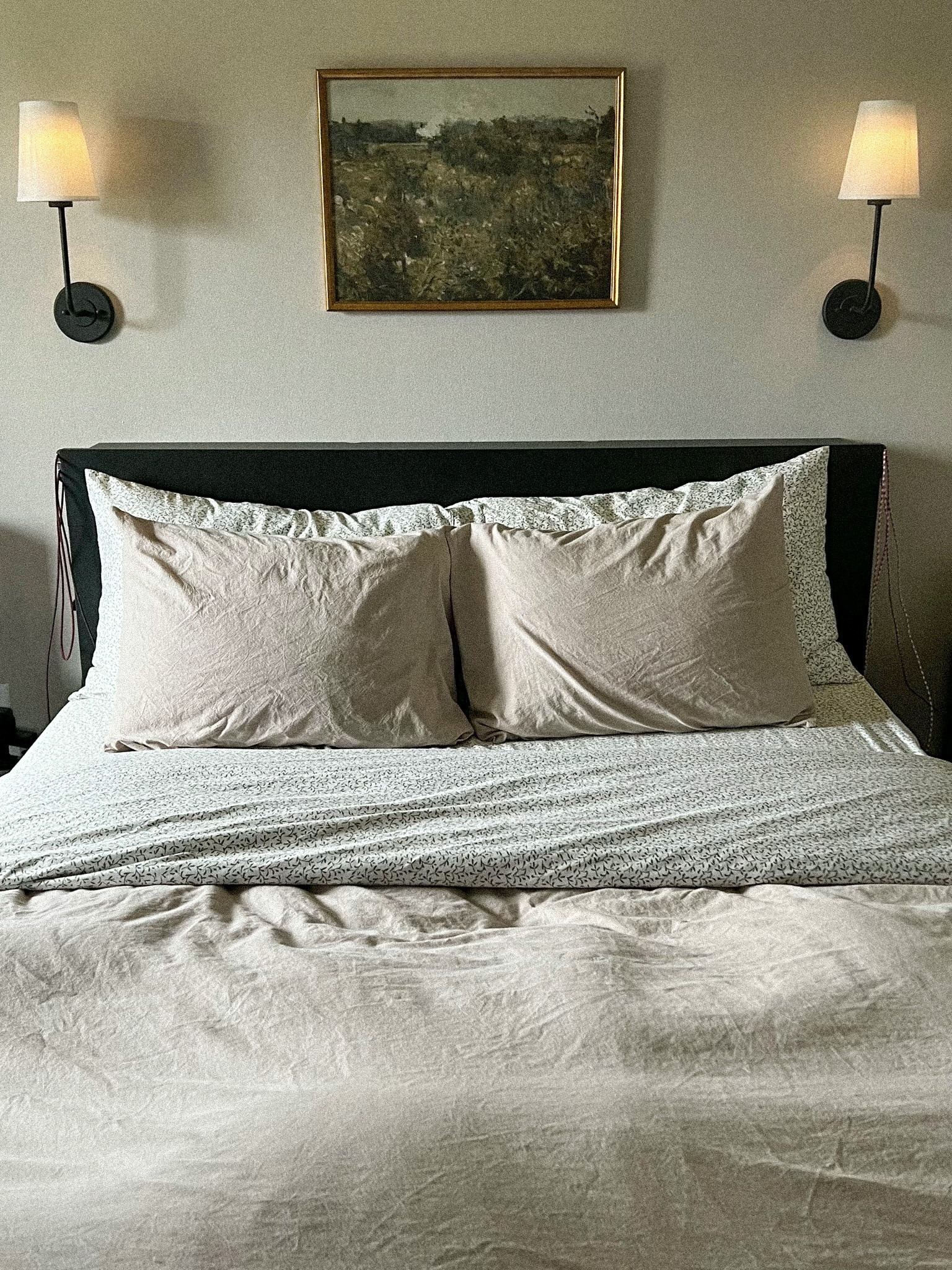 spring bedroom refresh 🌱☁️

Threshold Designed with Studio McGee, neutrals, affordable home decor, Target, black wall sconces, landscape artwork, brass frame, gold frame, floral sheets, neutral duvet cover, spring bedroom, green bedroom, Ikea Brimnes queen bed

#LTKhome