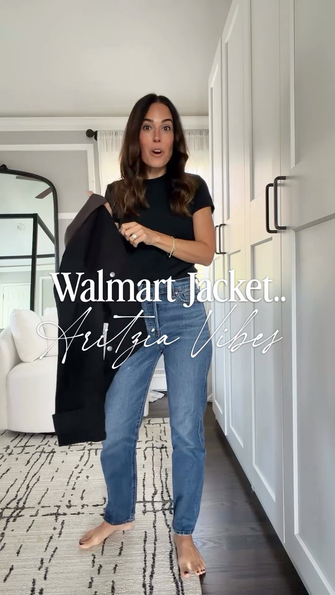 POV: you spot a $19 Walmart jacket that gives major Aritzia vibes 👀🤎
The brown corduroy collar, the fit, the quality… it’s SO good I grabbed both colors.
I sized up to a medium since it’s juniors sizing — trust me, you’ll want this one before it sells out 👌🏼

#LTKSeasonal #LTKFindsUnder50 #LTKOver40