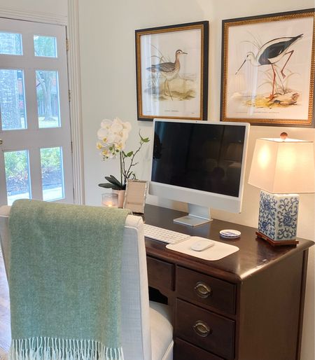 Home office decor! I linked as many of the exact items I could and similar options for the others! 
