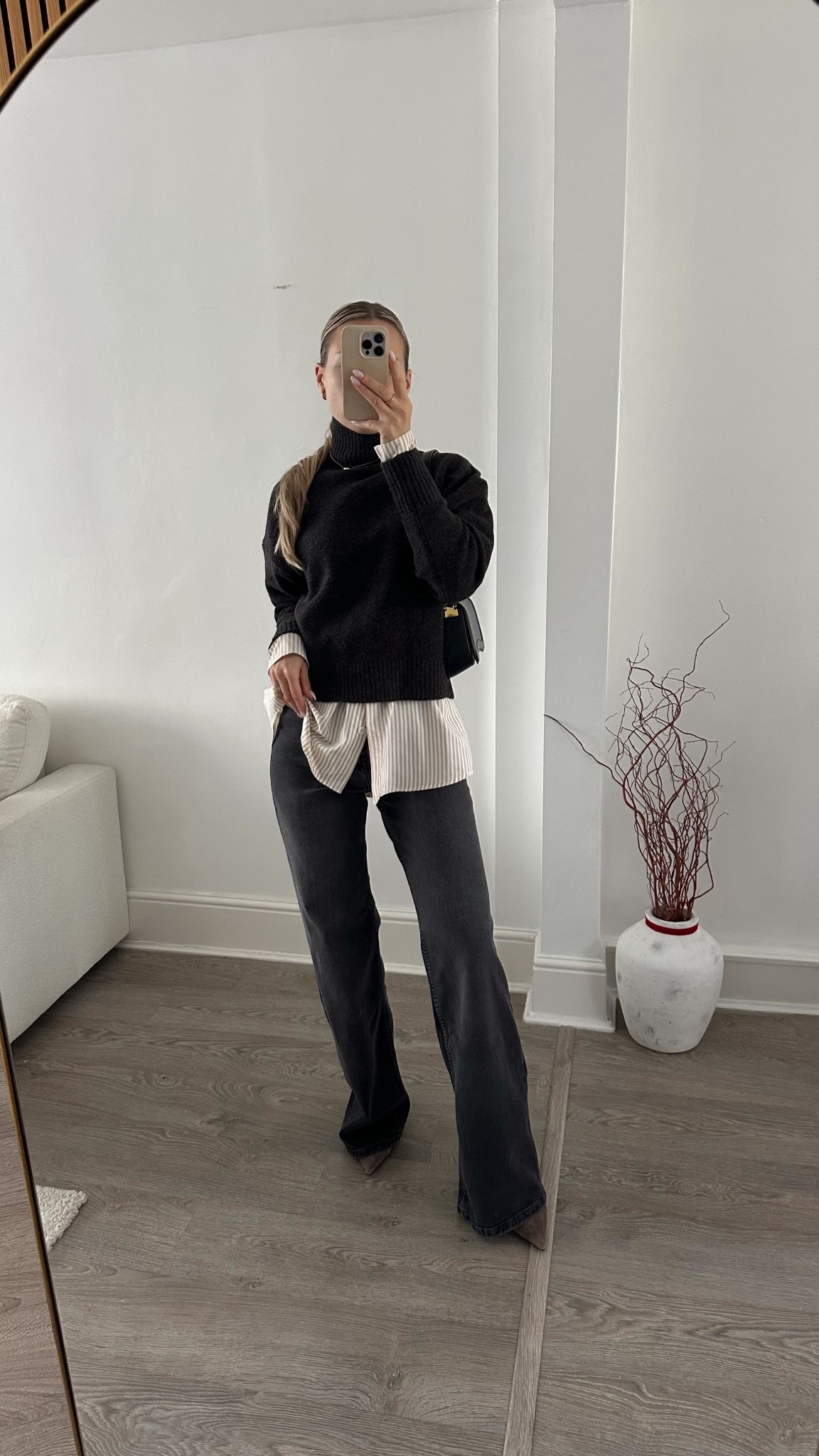 Effortless, cosy and elevated for the days between Christmas & New Year 🤍

#LTKwinter #LTKeurope #LTKfestive